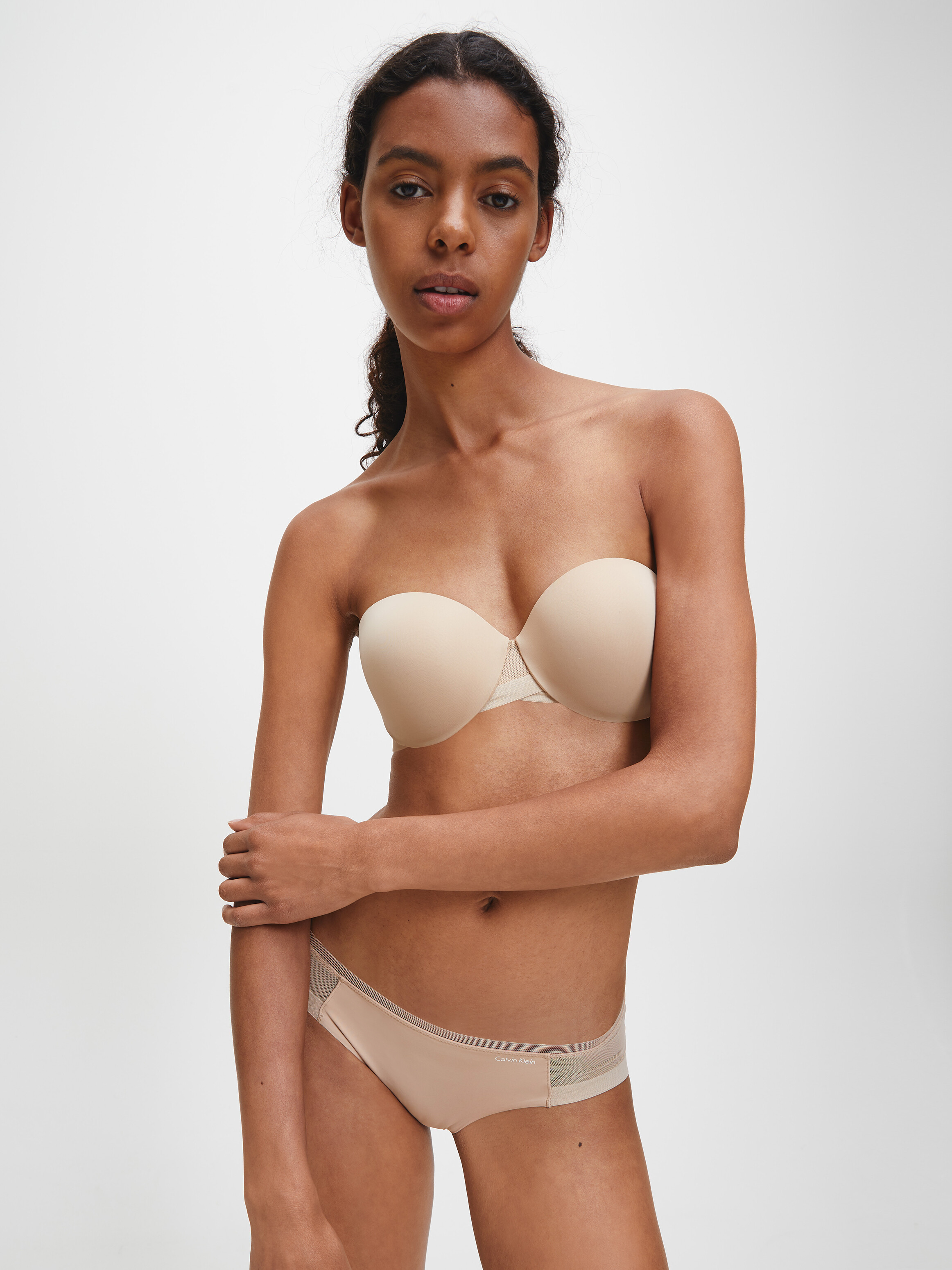 Calvin klein 2024 strapless bra