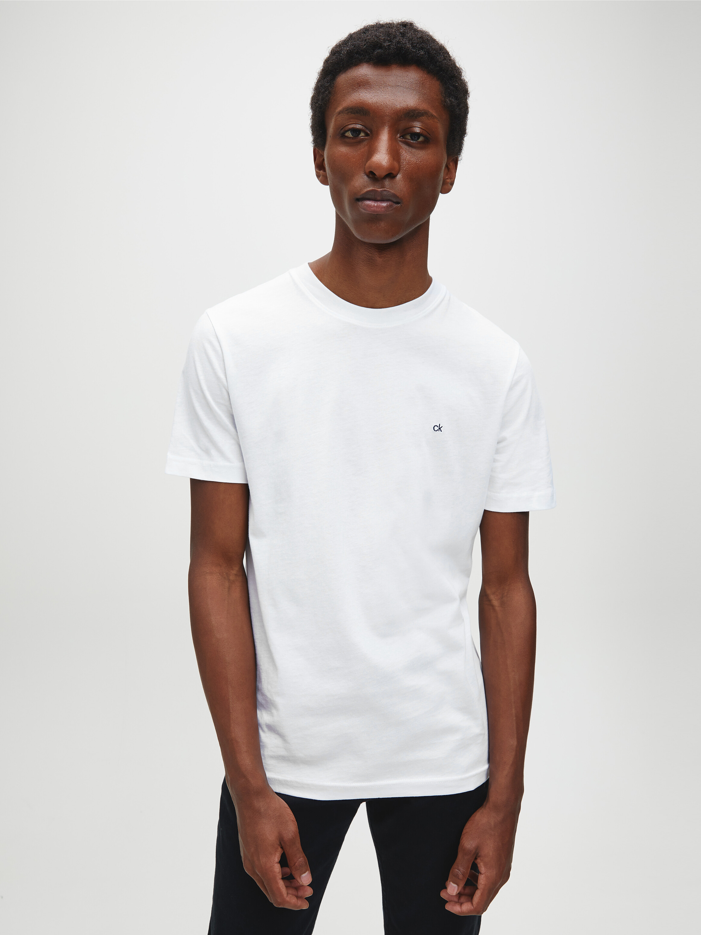 Calvin klein small logo t clearance shirt