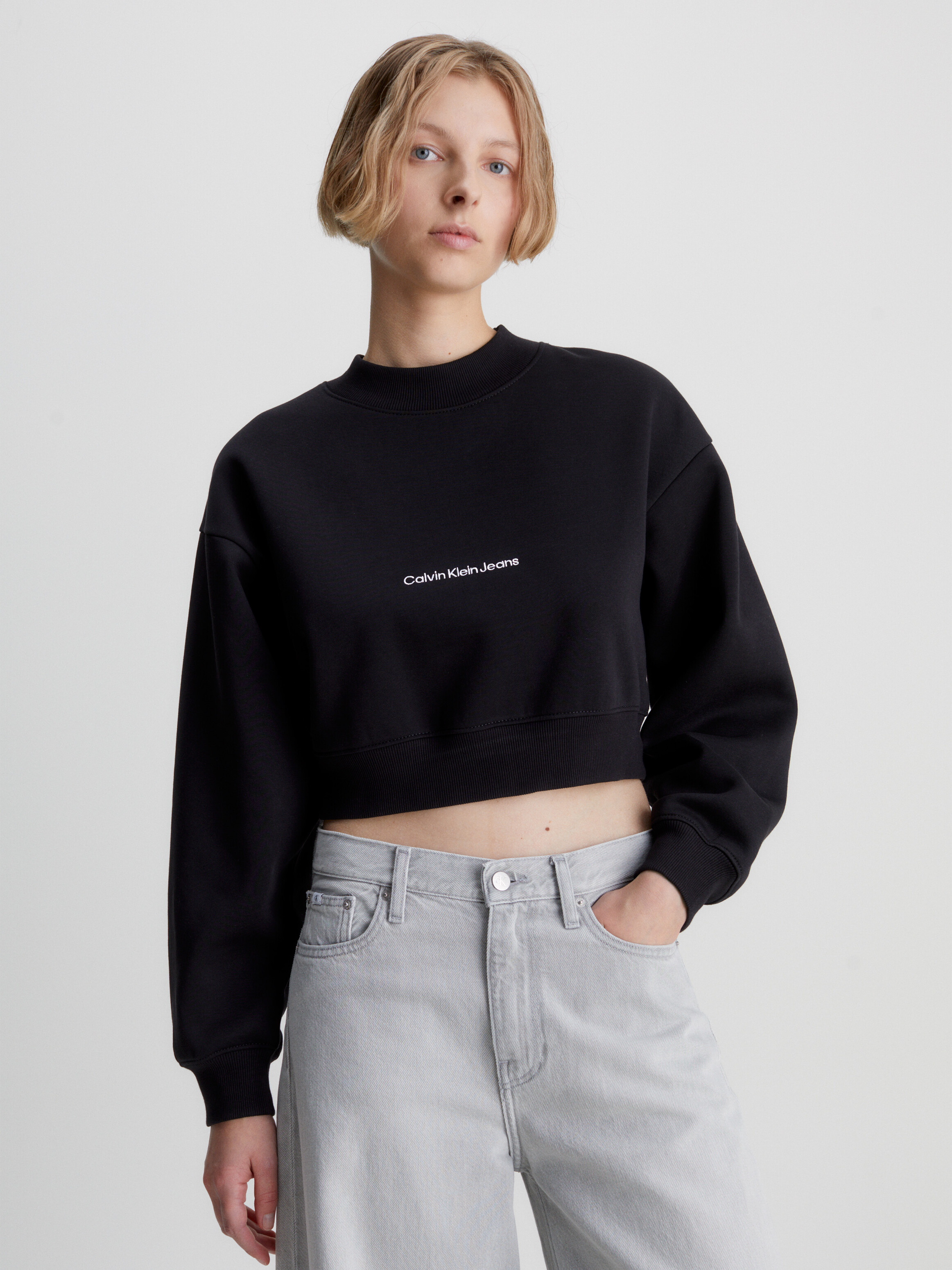 Calvin klein hot sale cropped sweatshirt