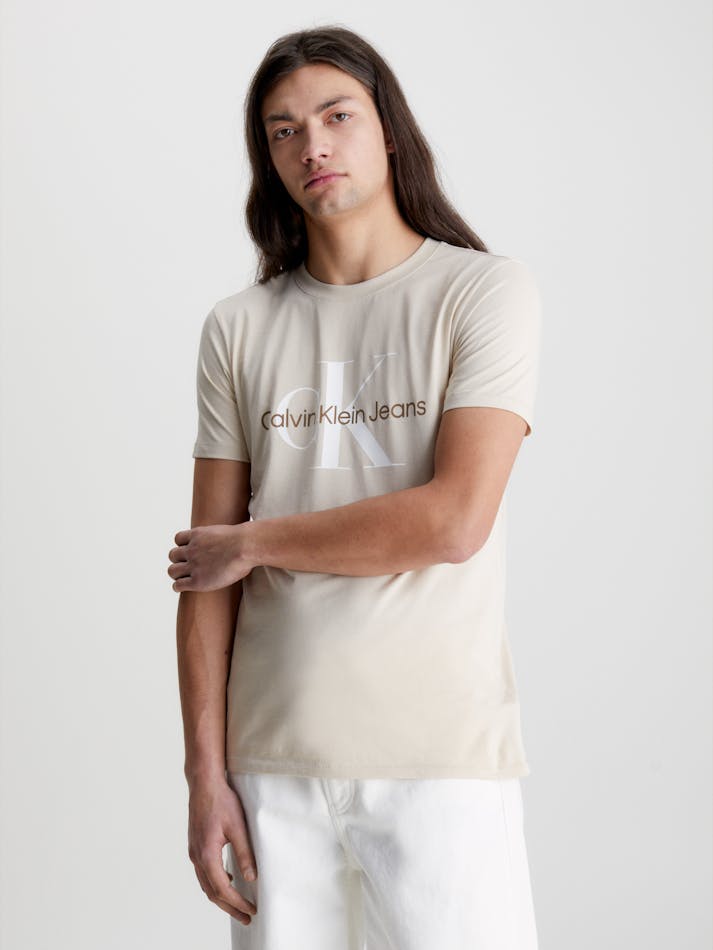 Calvin klein gold t shirt Clearance