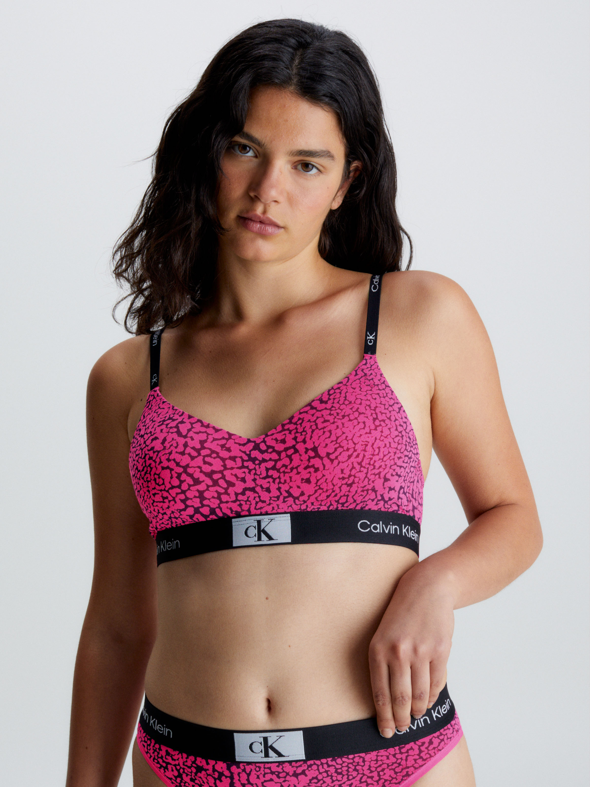 ☆【 】☆1996 Cotton AF Lightly Lined Bralett.e☆ Calvin Klein 1996 Cotton Lightly Lined Bralette at Amazon