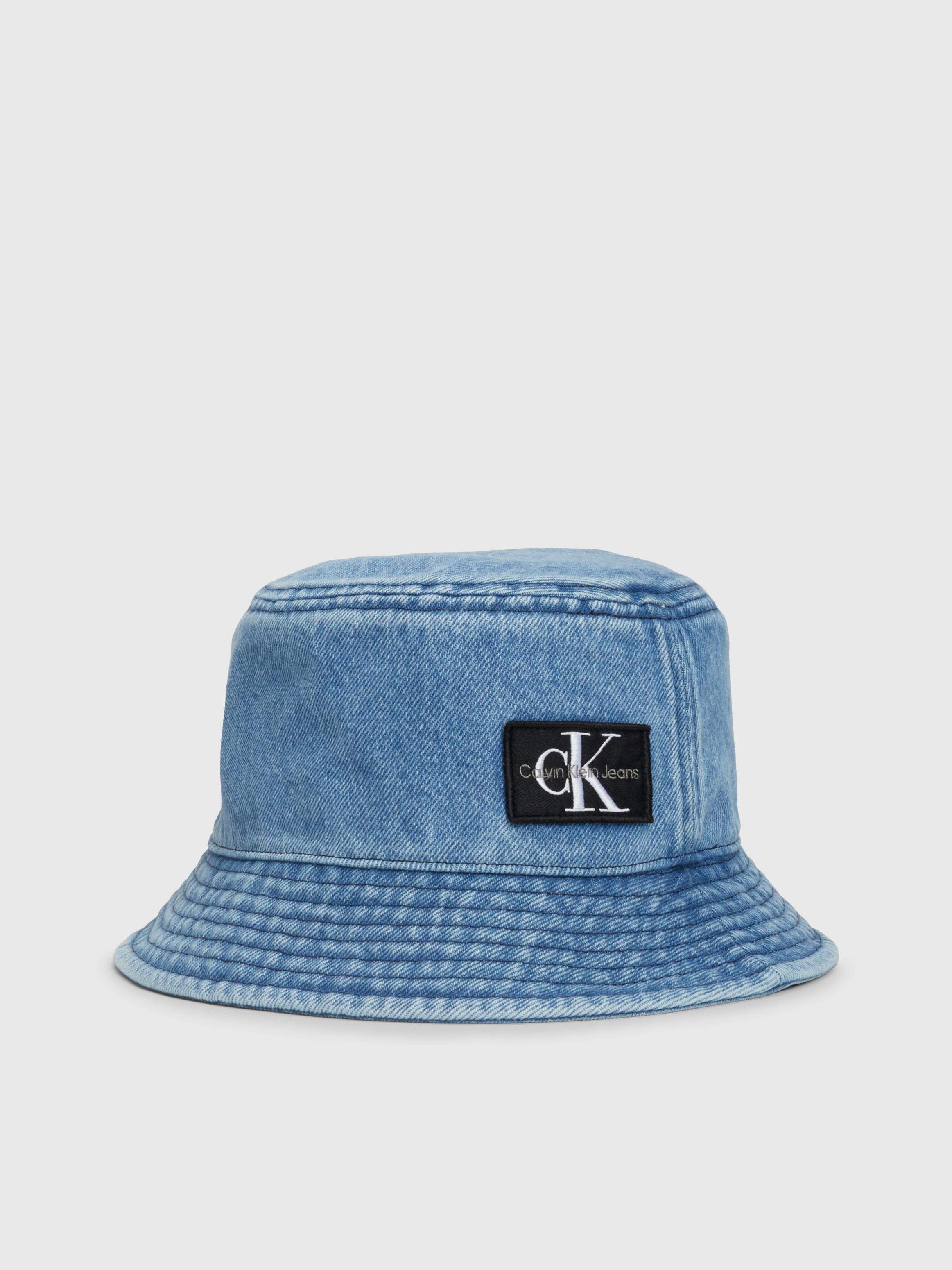 NWT Calvin Klein denim bucket hat in light blue. Calvin Klein Jeans Unisex Washed Embroidered Logo Bucket Hat  main image 4