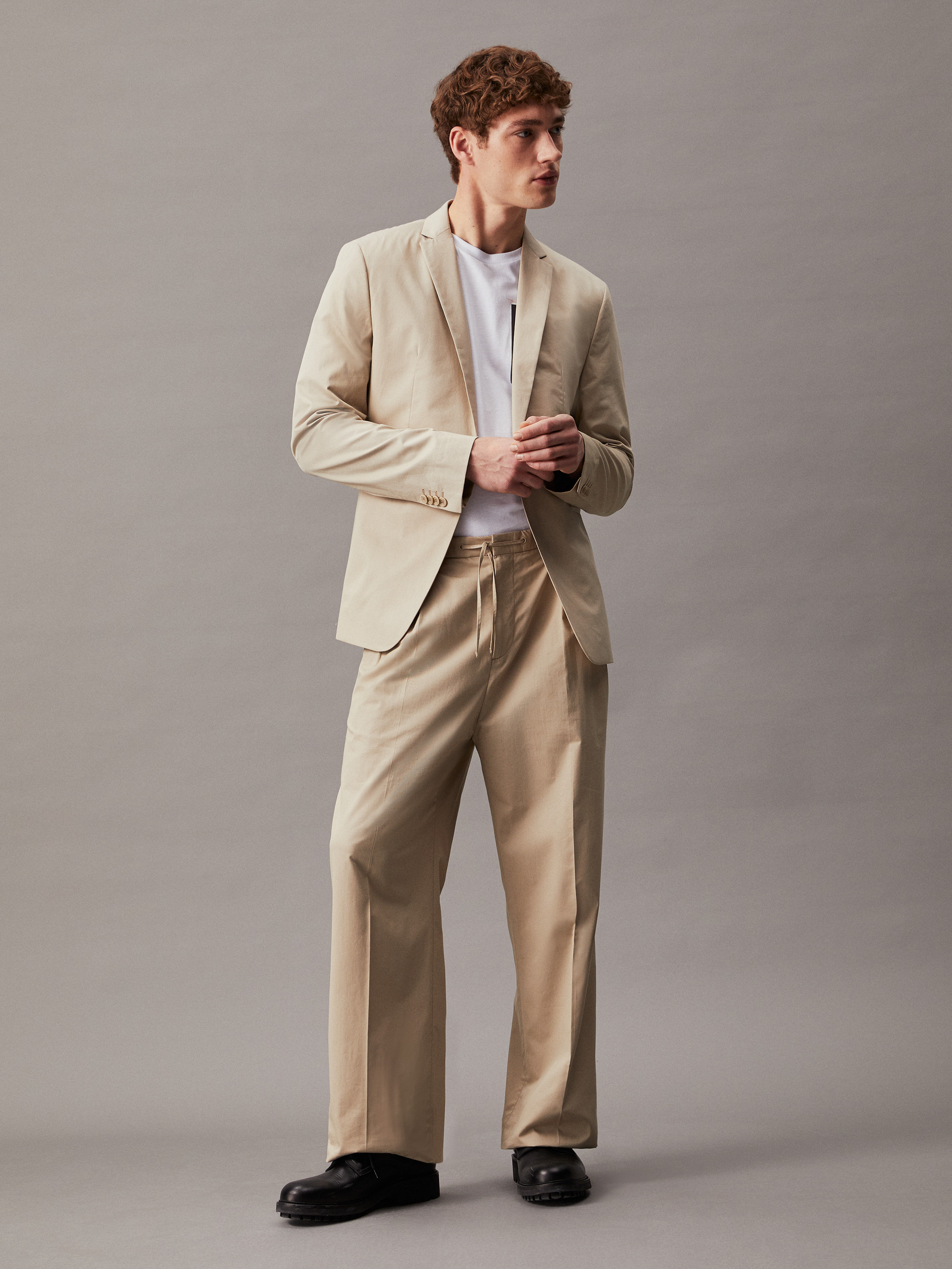 Relaxed Seacell Pleated Trousers | Calvin Klein