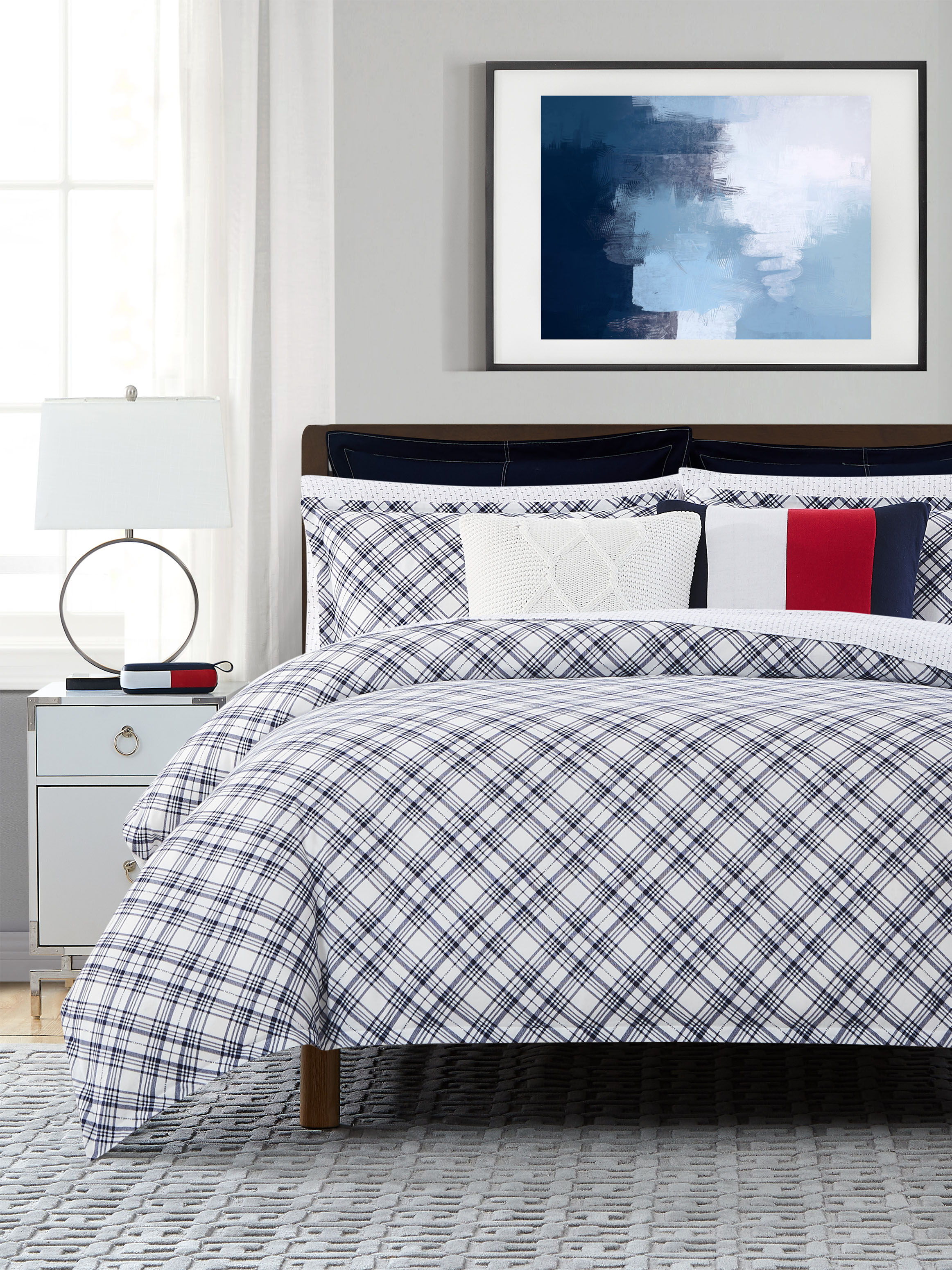 tommy hilfiger grey and white comforter