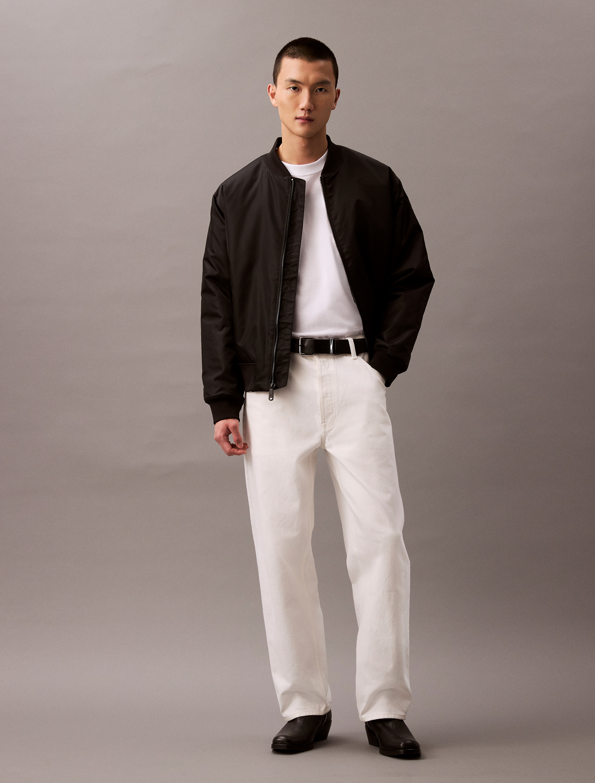 Relaxed Fit Archive Logo Crewneck T-Shirt | Calvin Klein