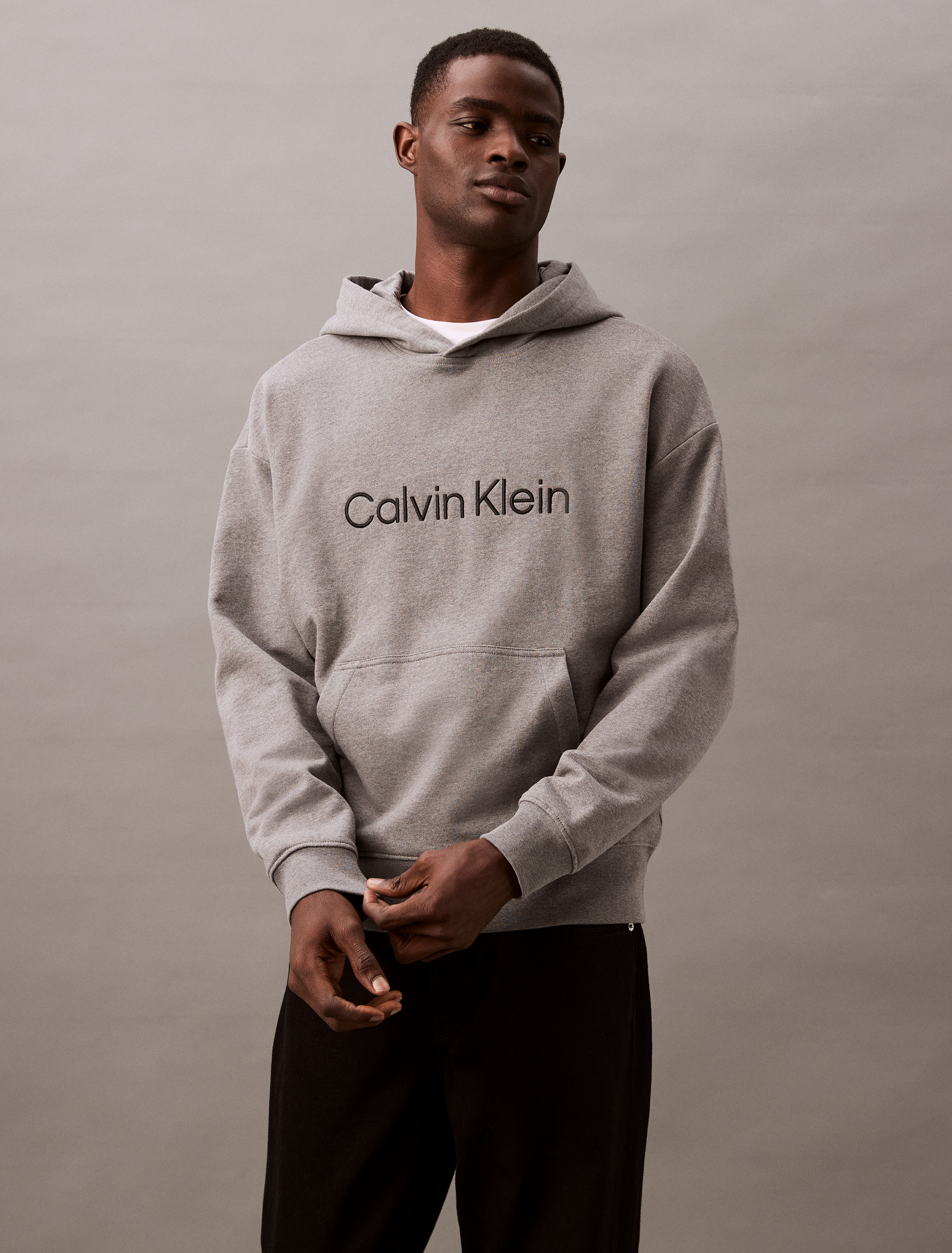 Standard Logo Relaxed Hoodie | Calvin Klein