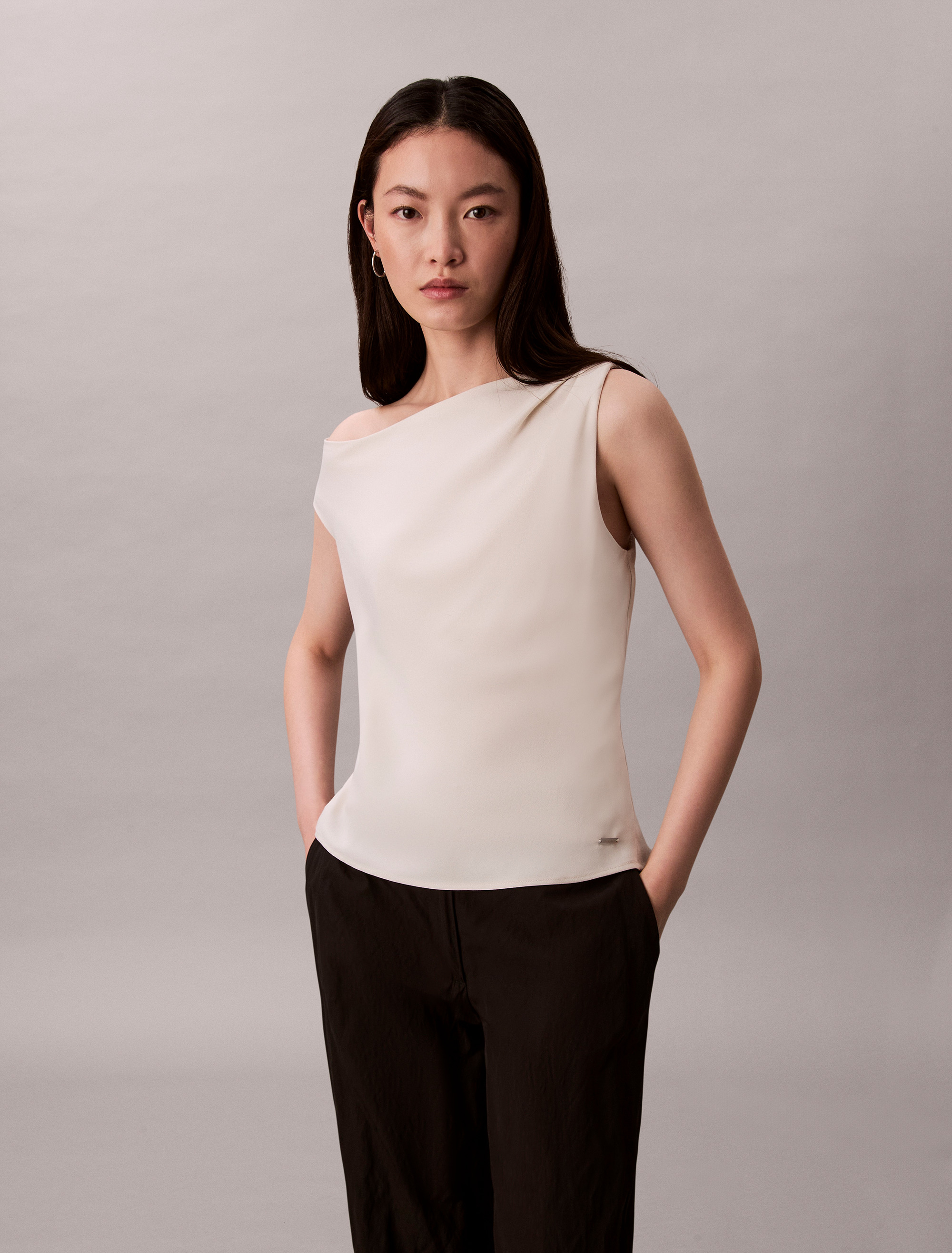 Crepe One Shoulder Top