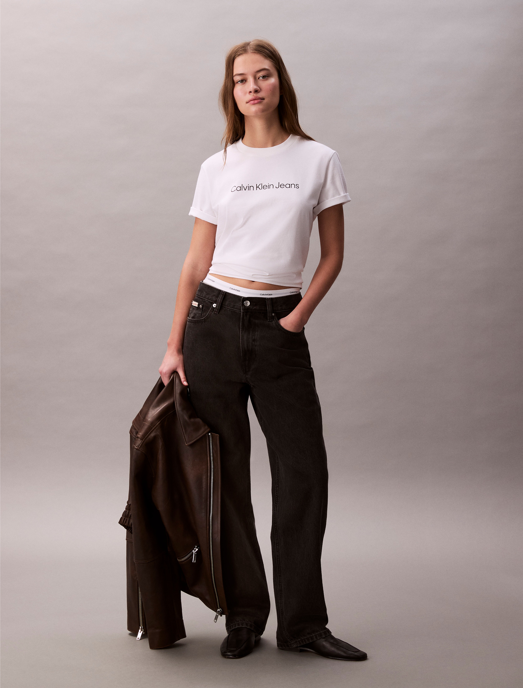 ★★ ★★ Women's 90s loose fit black denim 47B92 90s Loose Fit Jeans | Calvin Klein