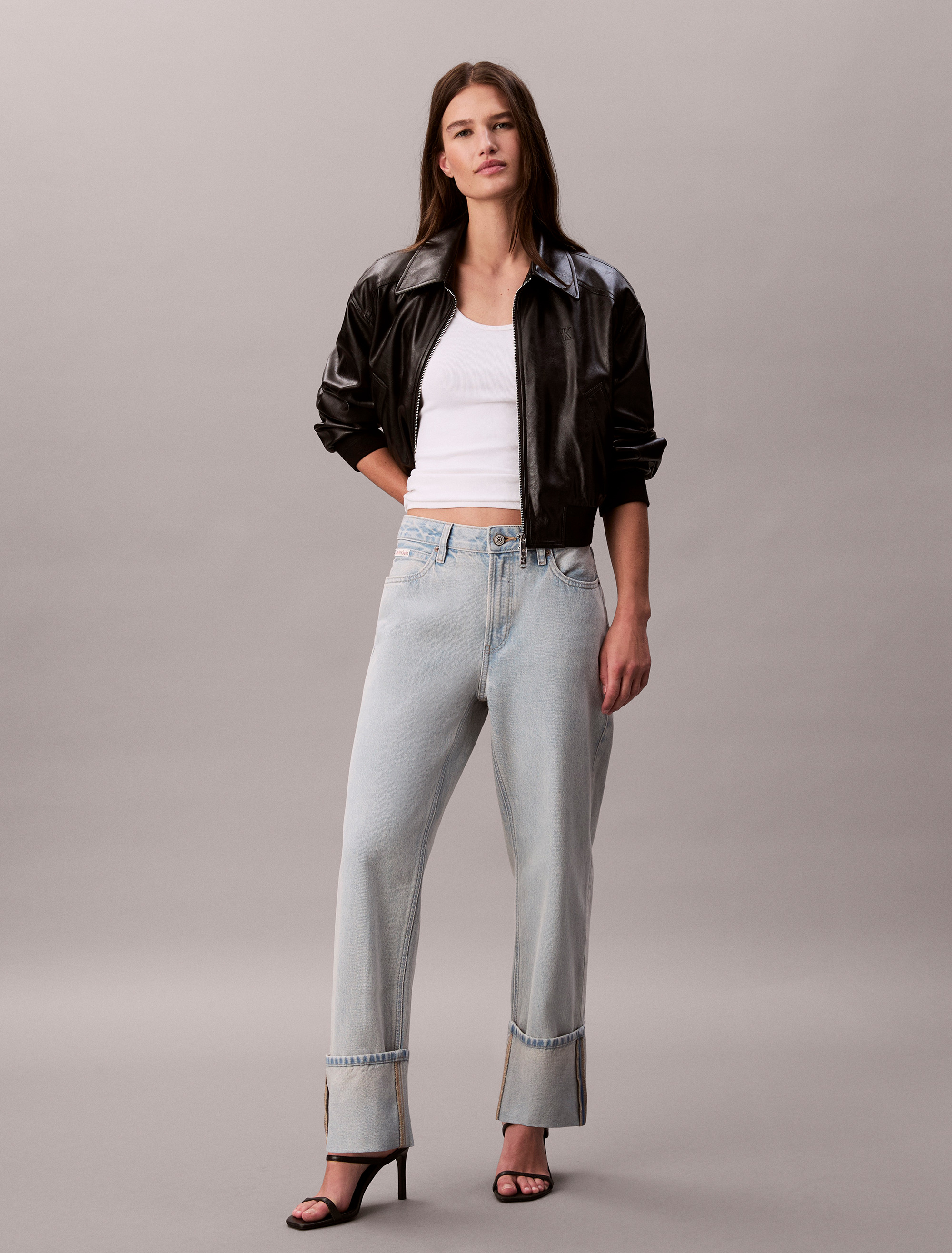 Wide Cuff Relaxed Jeans
