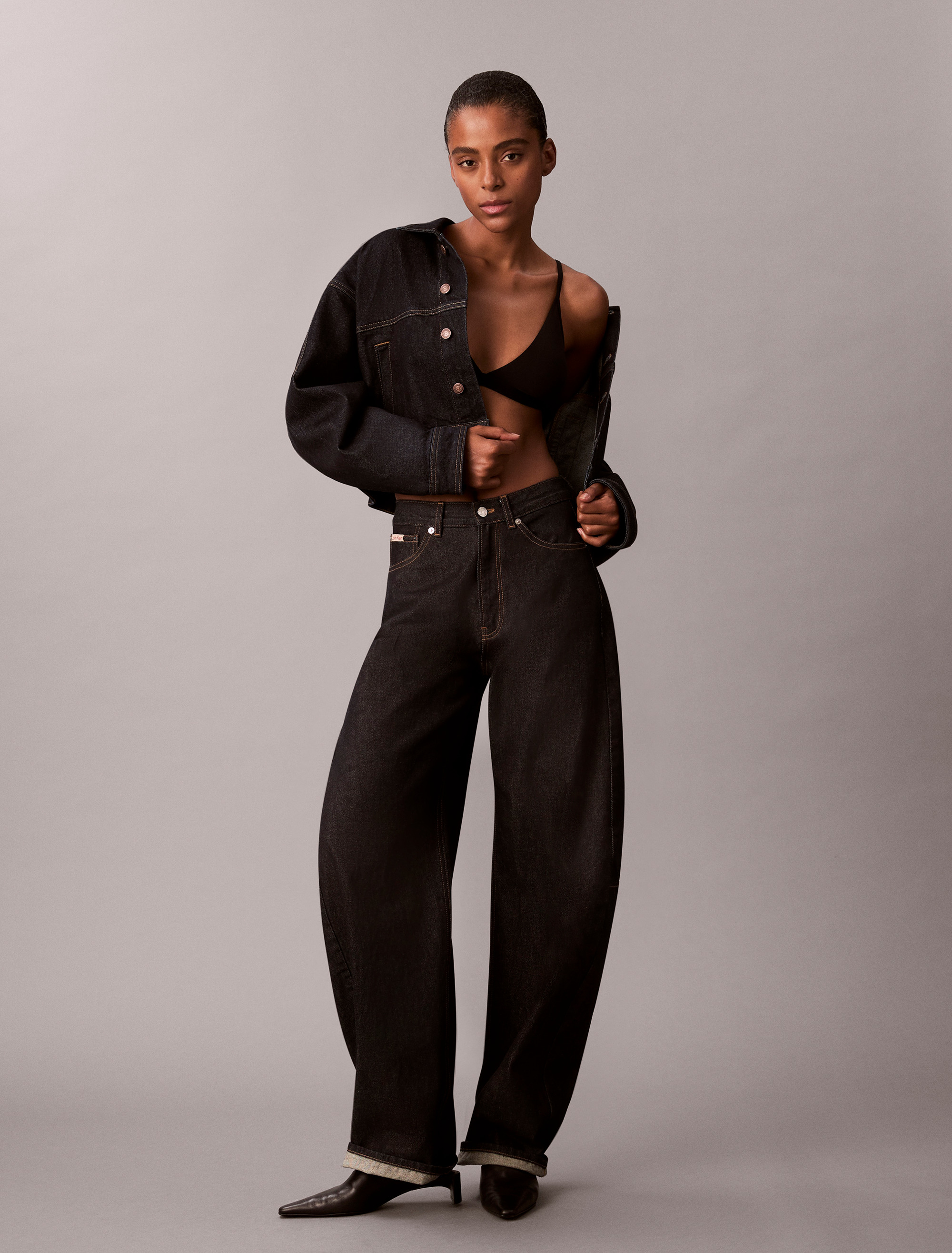 High Rise Barrel Jeans