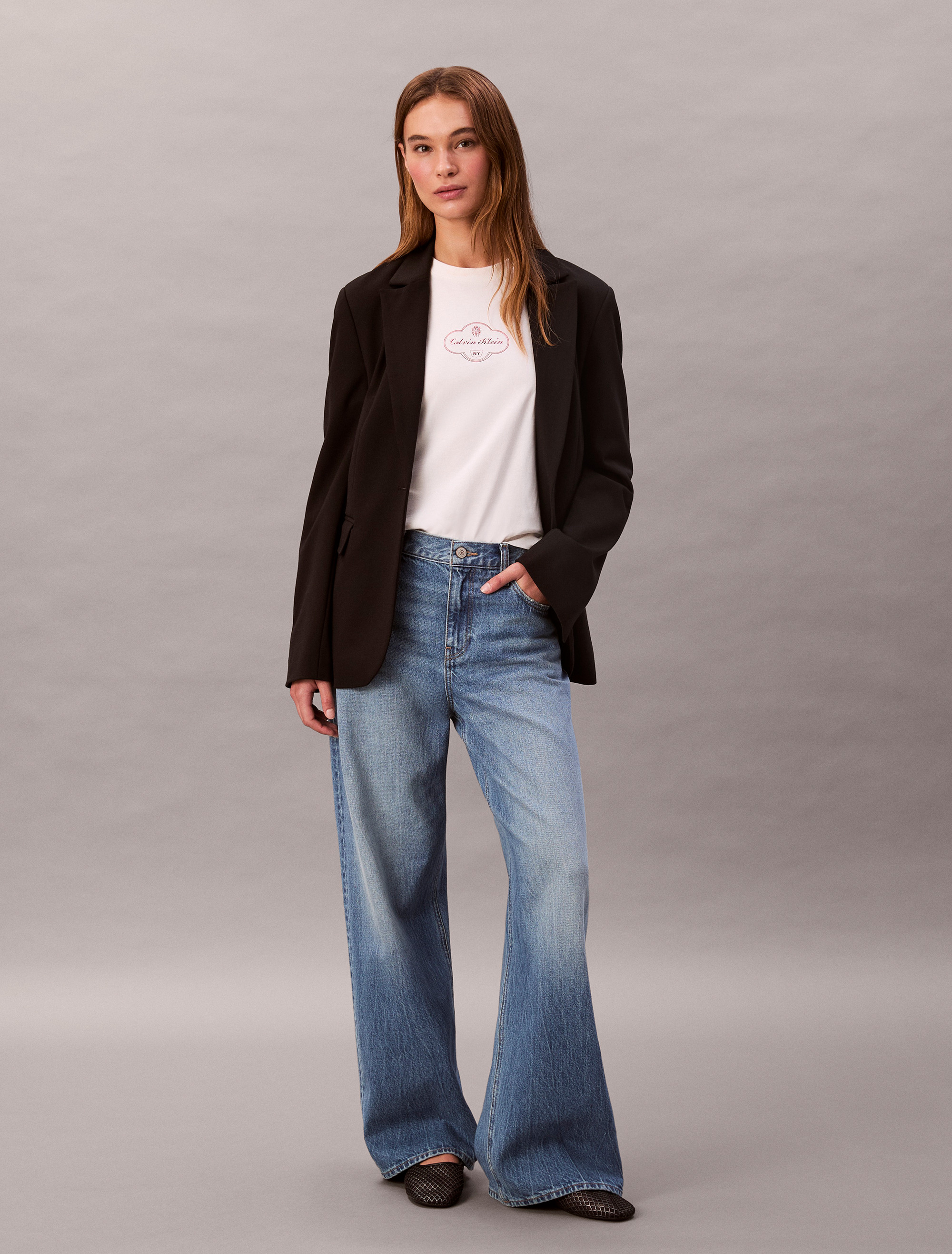 Low Rise Baggy Jeans