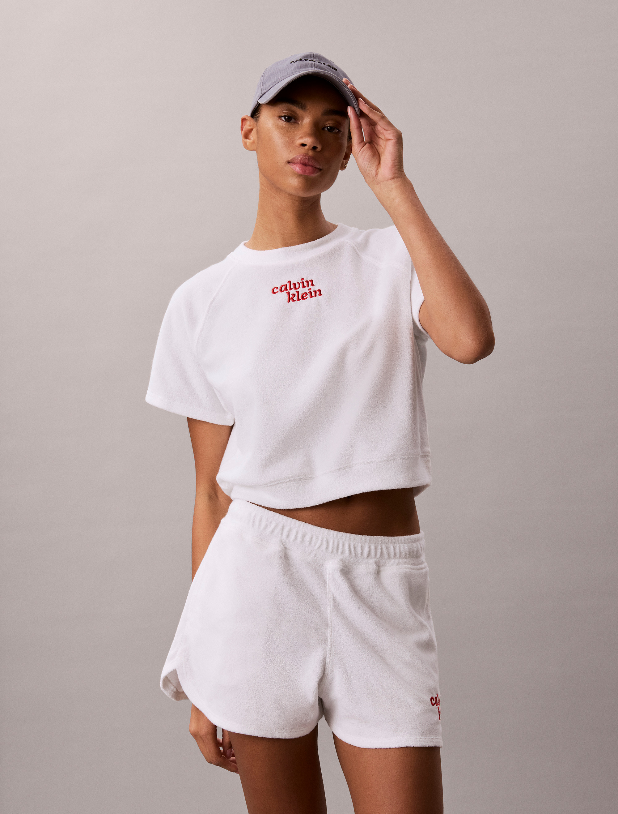 BRIGHT WHITE