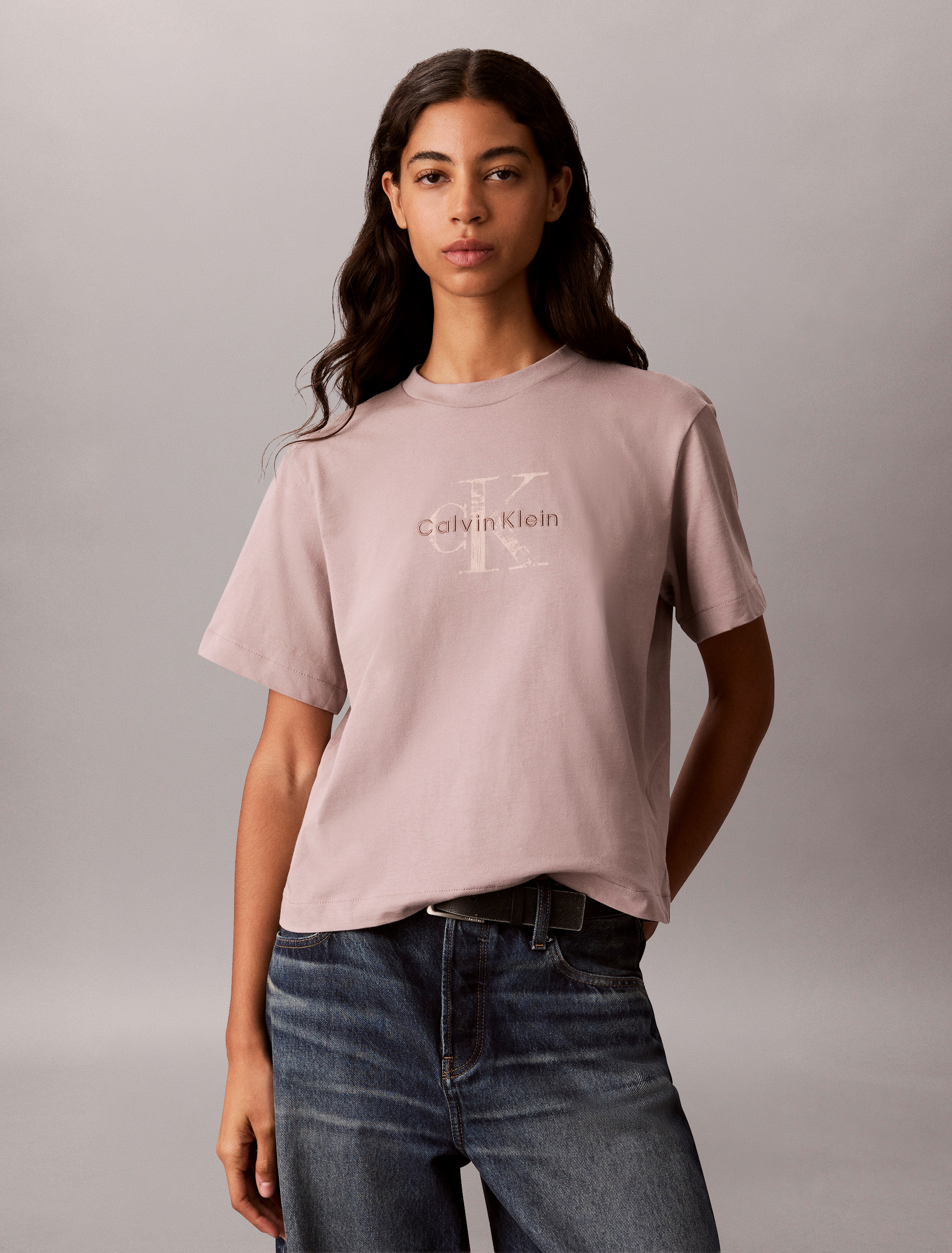 Short Sleeve Boxy Logo Tee