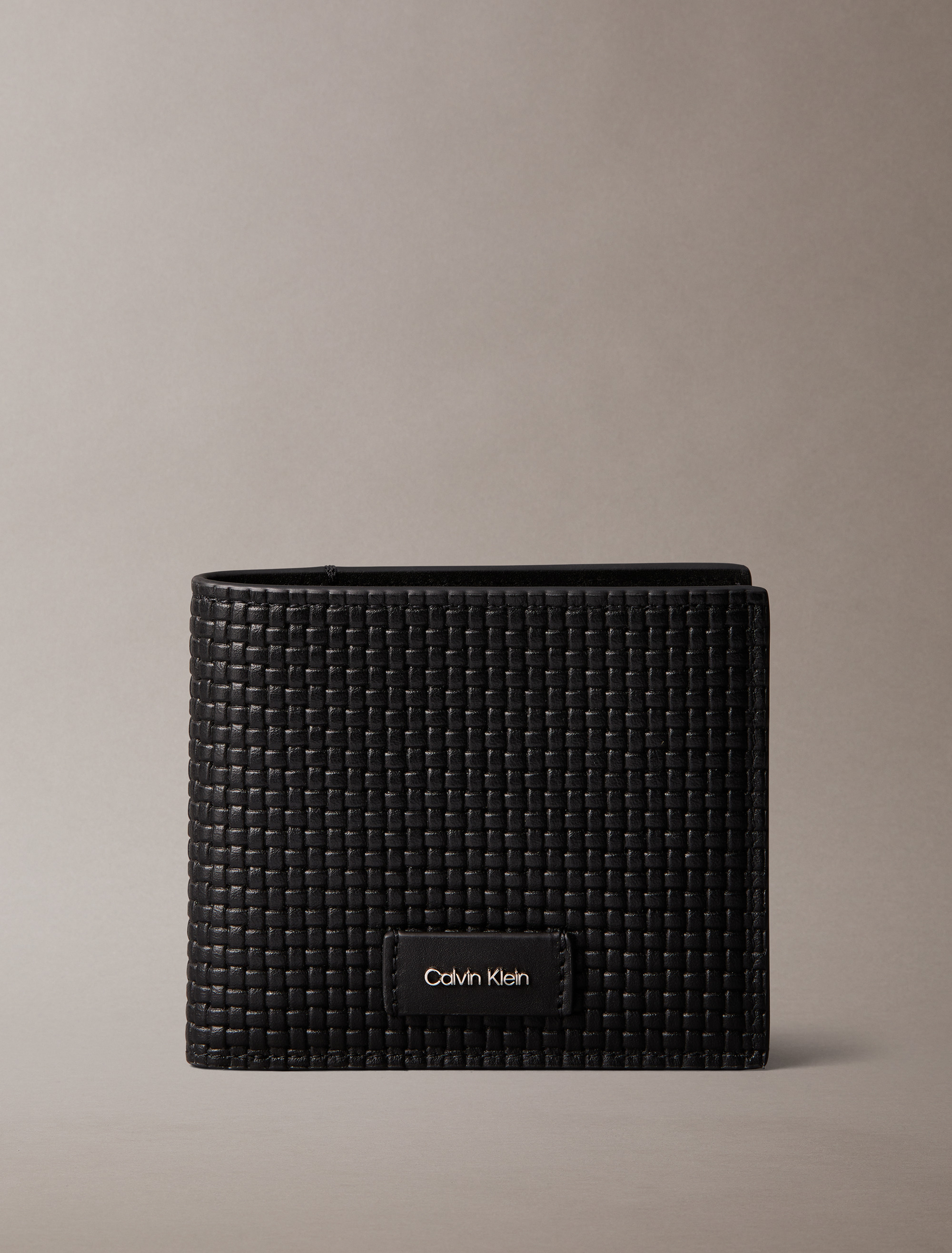 Embossed Woven Billfold Coin Wallet