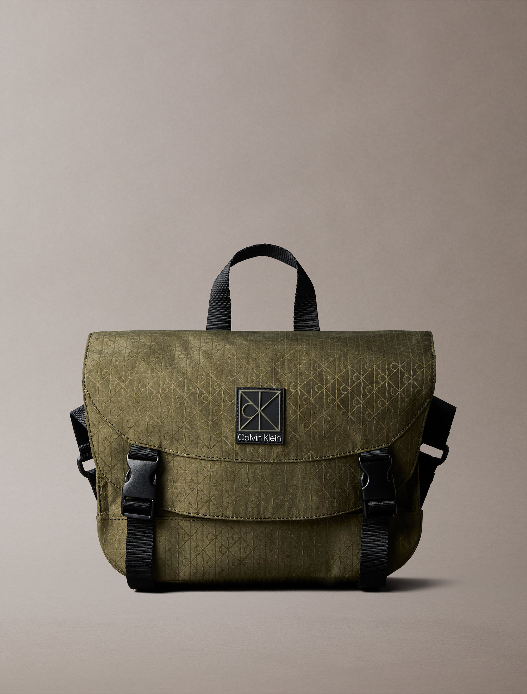 OLIVE NIGHT