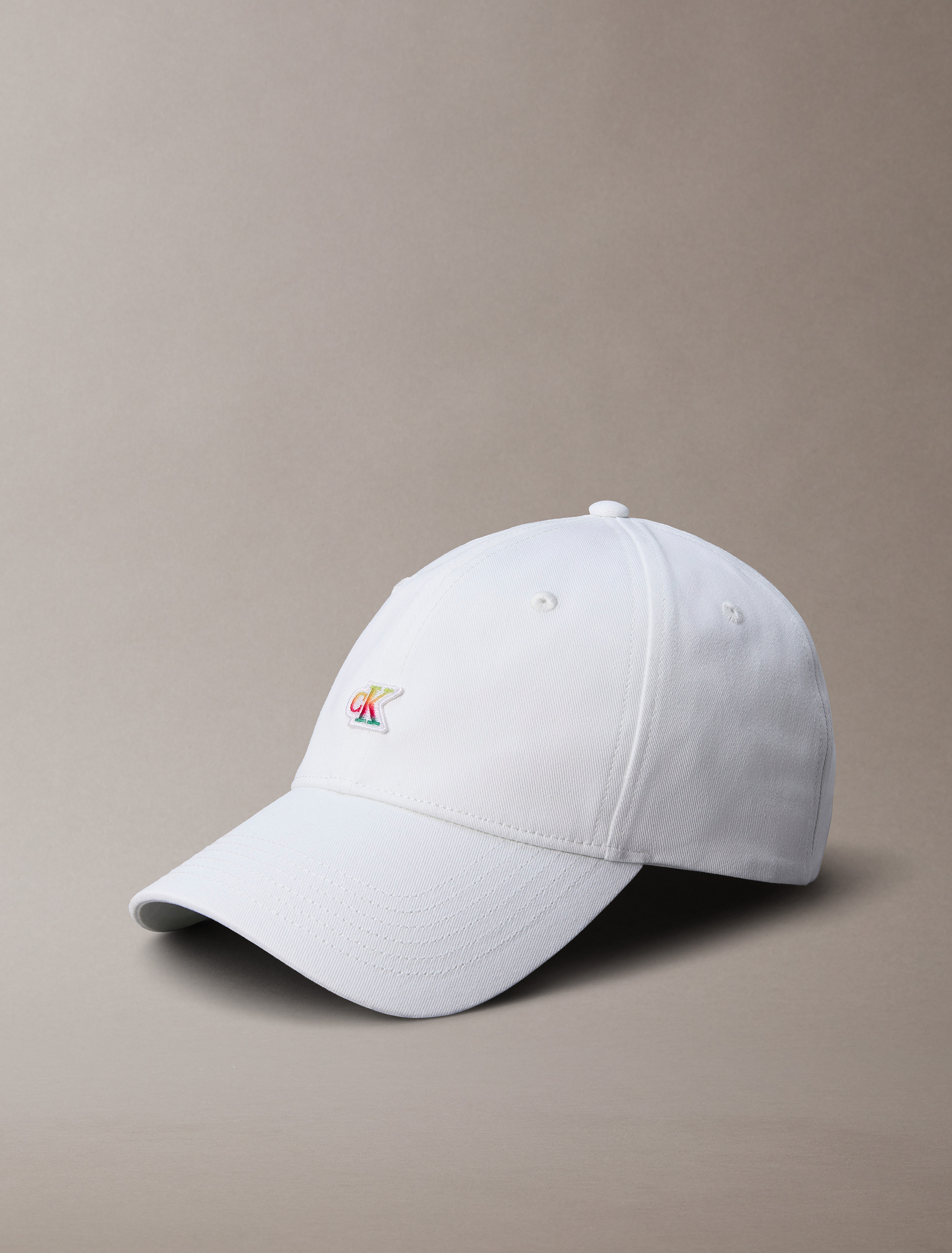 BRIGHT WHITE