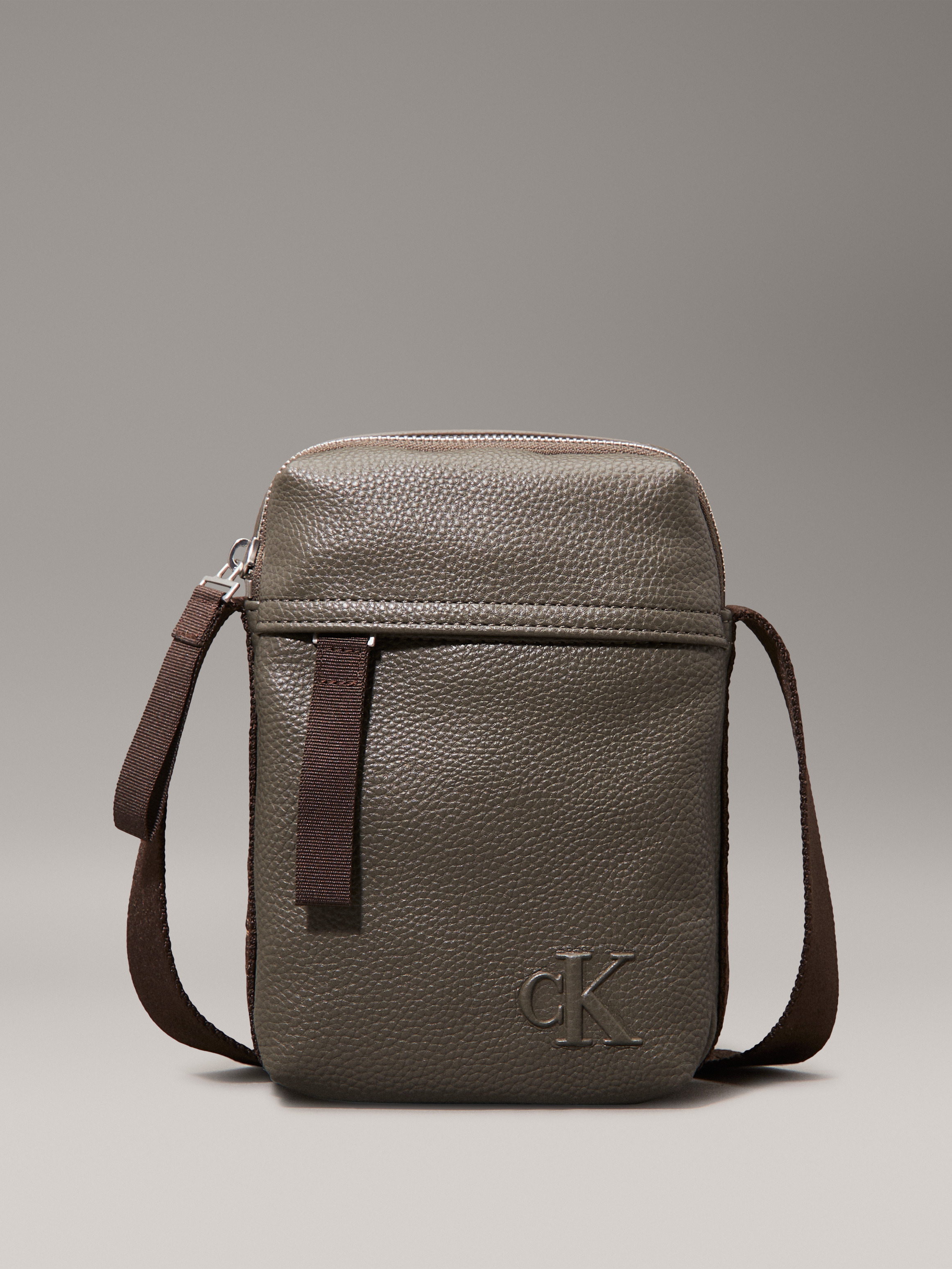 [CKJ] CK Micro Pebble Mini Pocket Crossbody Bag ★大人気★ Micro Pebble Reporter Bag | Calvin Klein