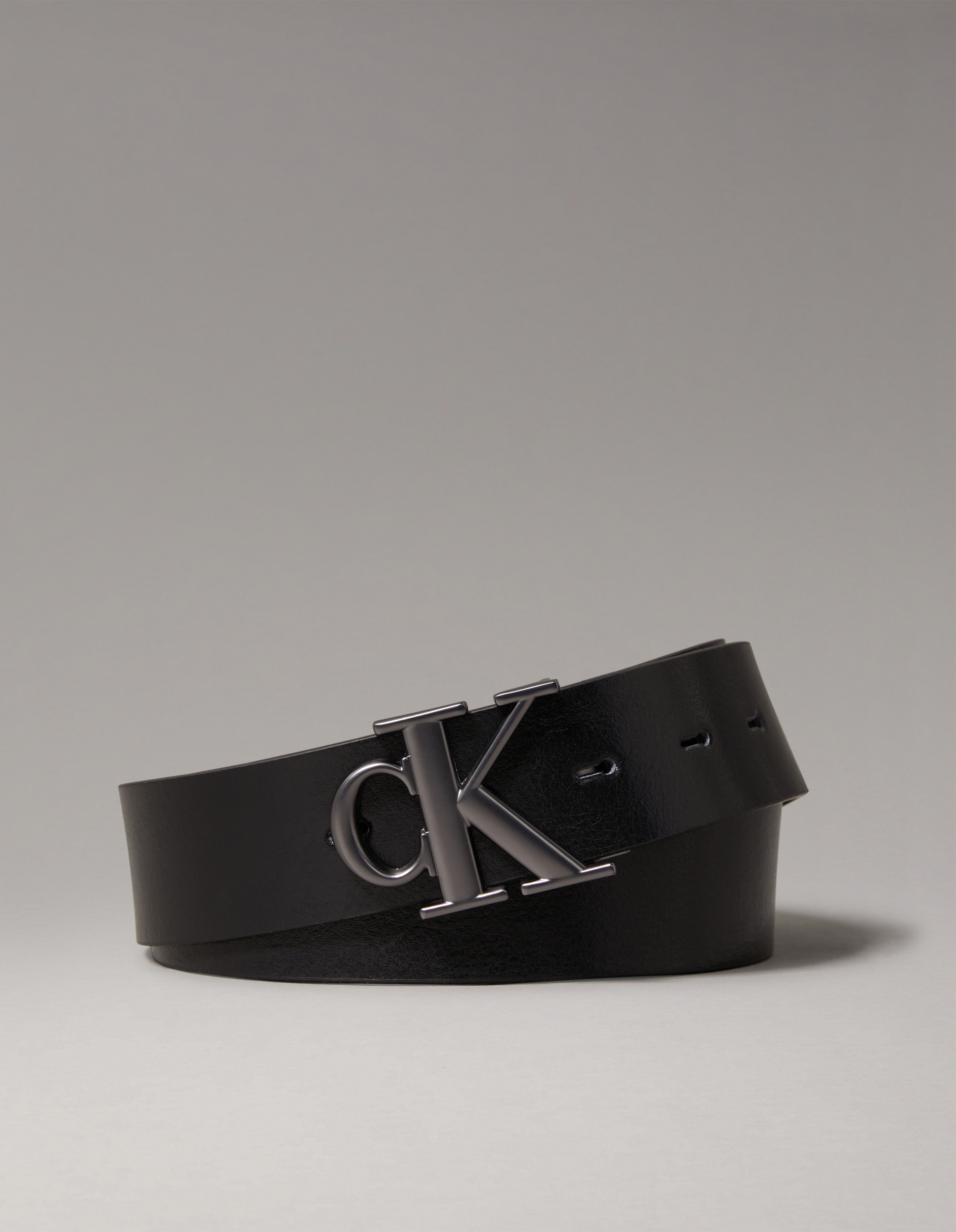 Monogram Plaque Buckle Logo Belt