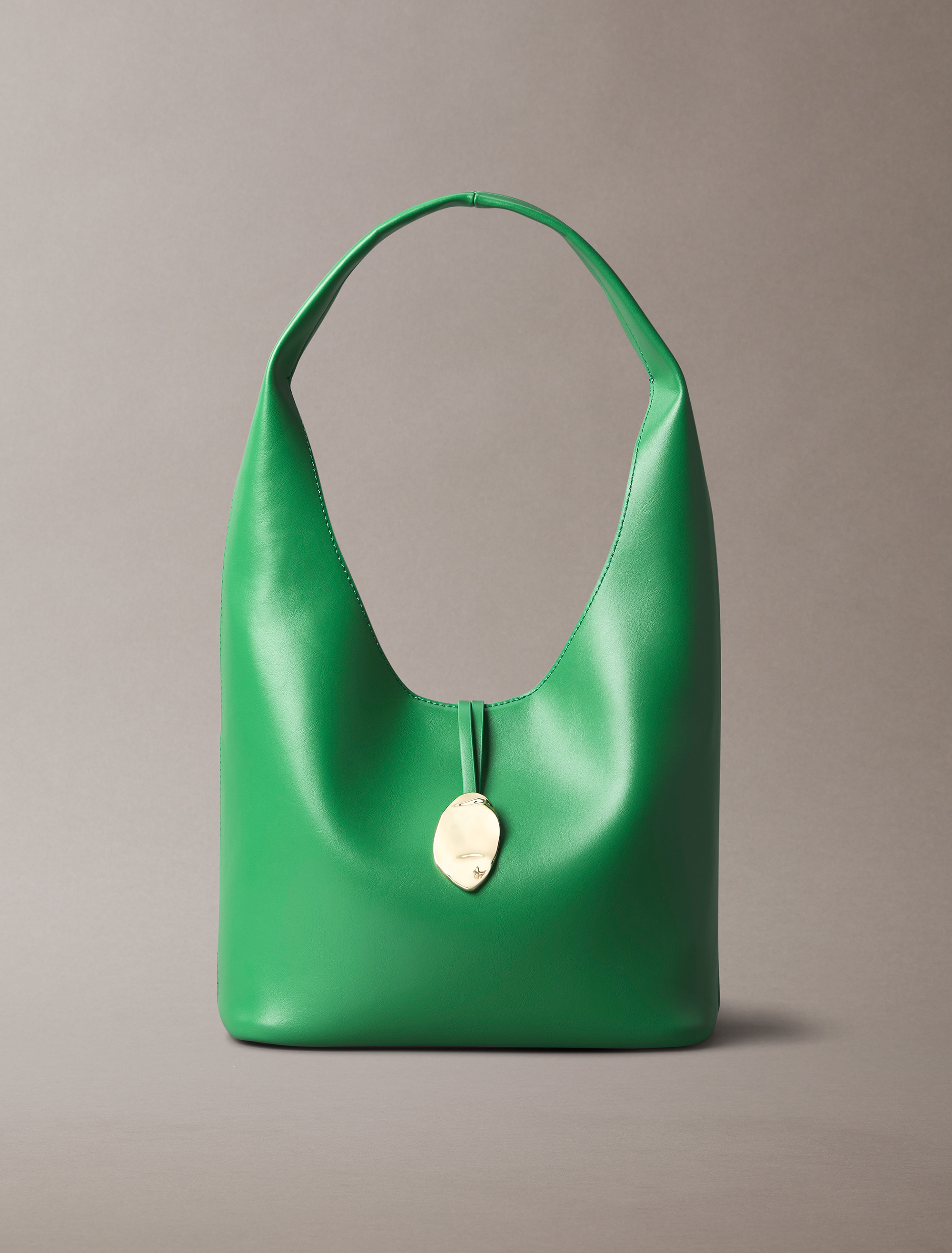 Slouchy Shoulder Bag | Calvin Klein