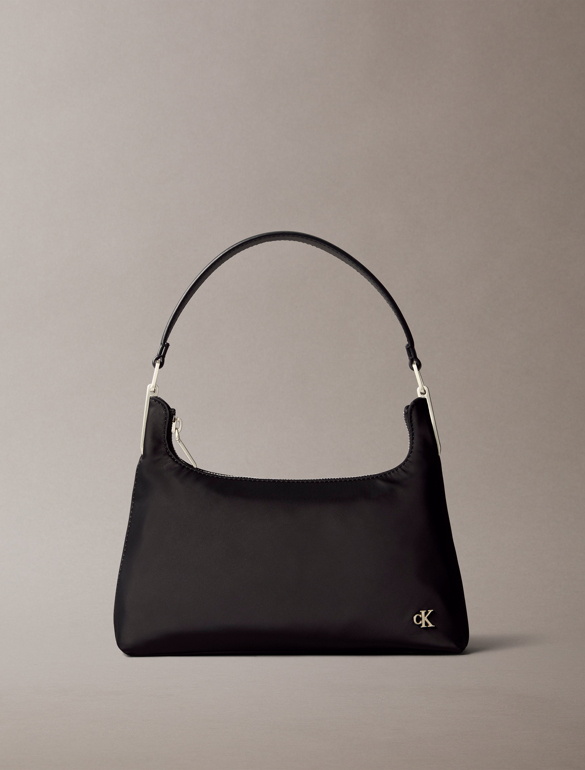 ★ ★ Women's Monogram Small Shoulder Bag 4K3142G Pleat Monogram Logo Shoulder Bag | Calvin Klein