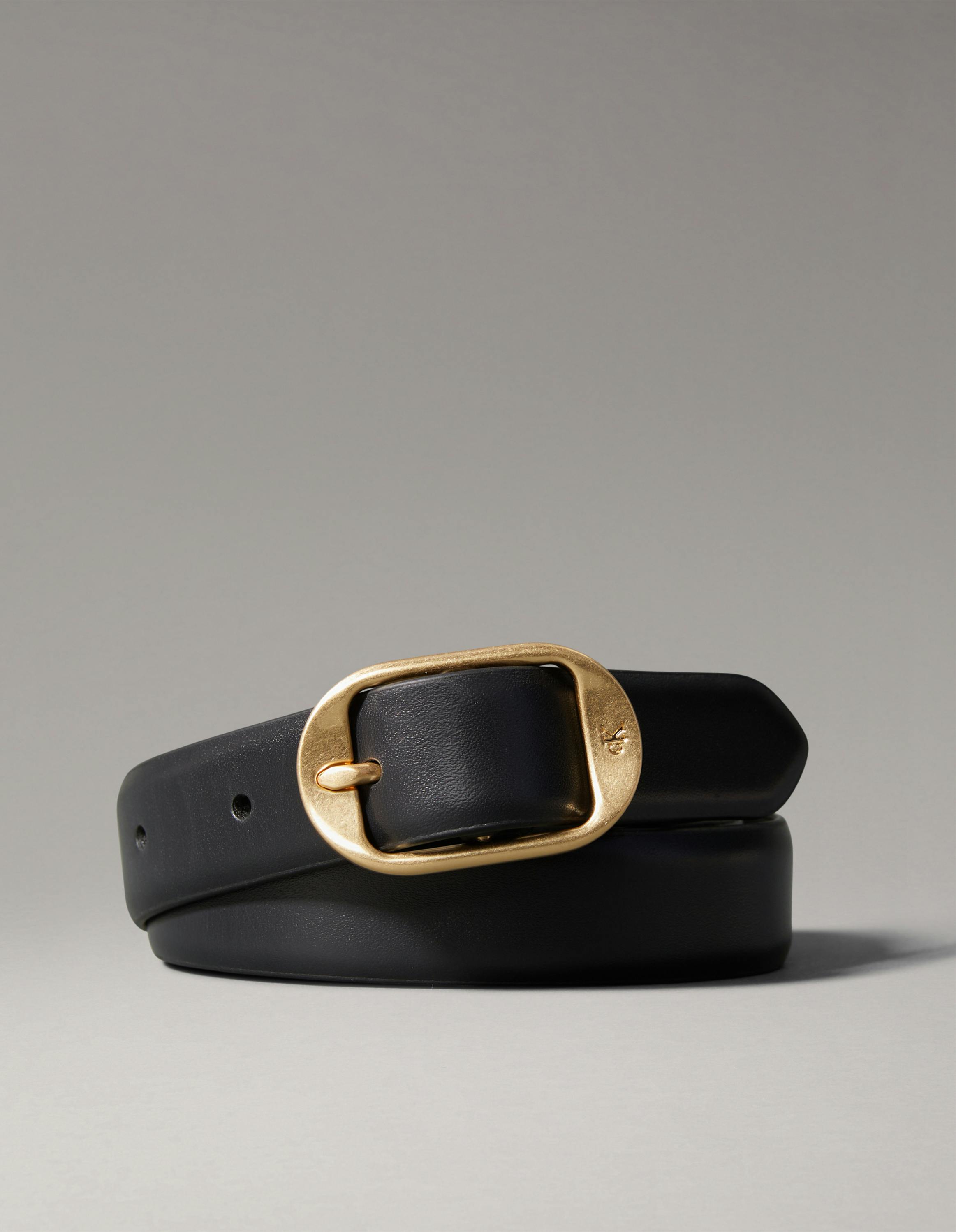 Calvin Klein NWT black Leather Belt with gold Buckle Calvin Klein PIECE LOGO BUCKLE BELT - Belt - black/antique  main image 3