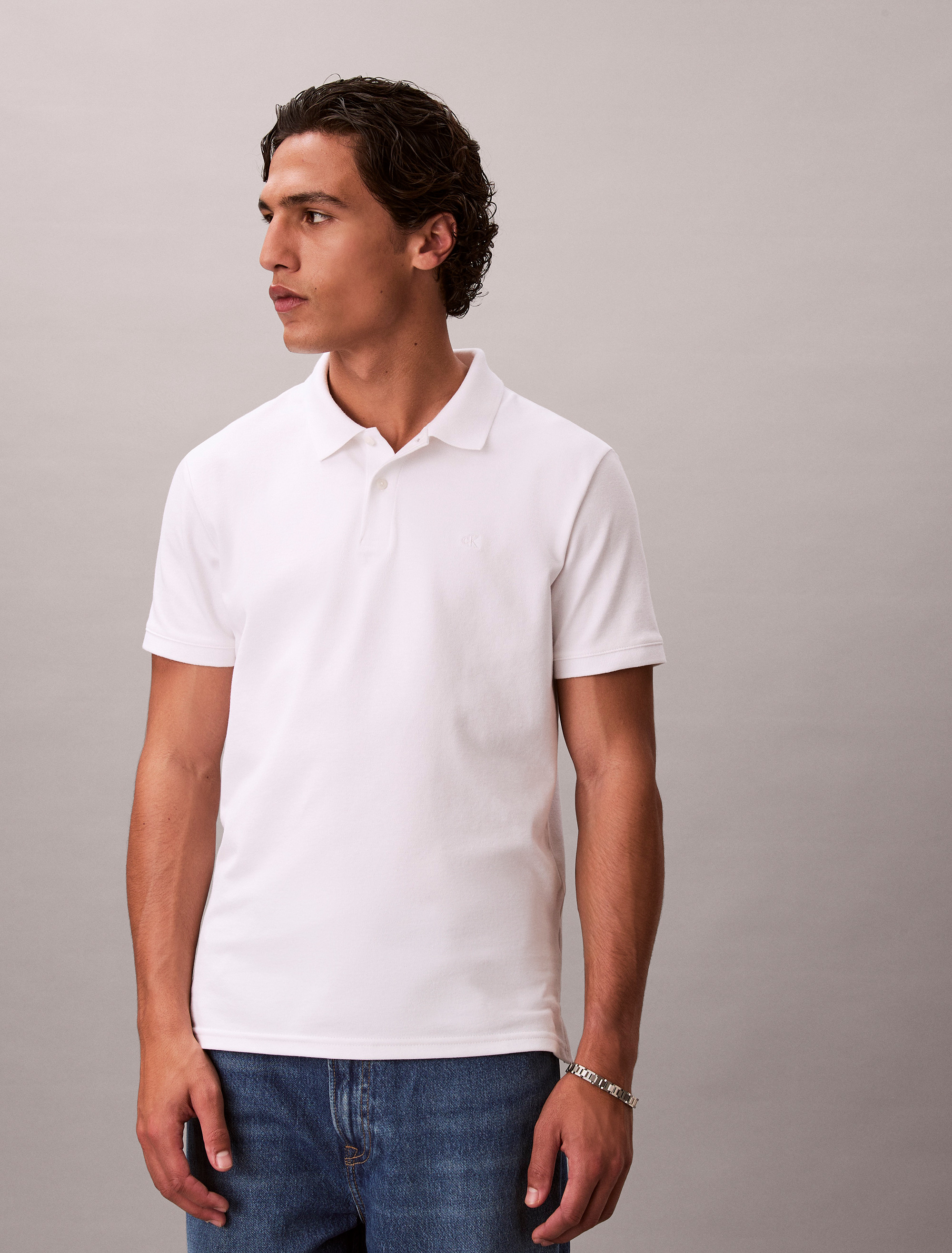 BRIGHT WHITE