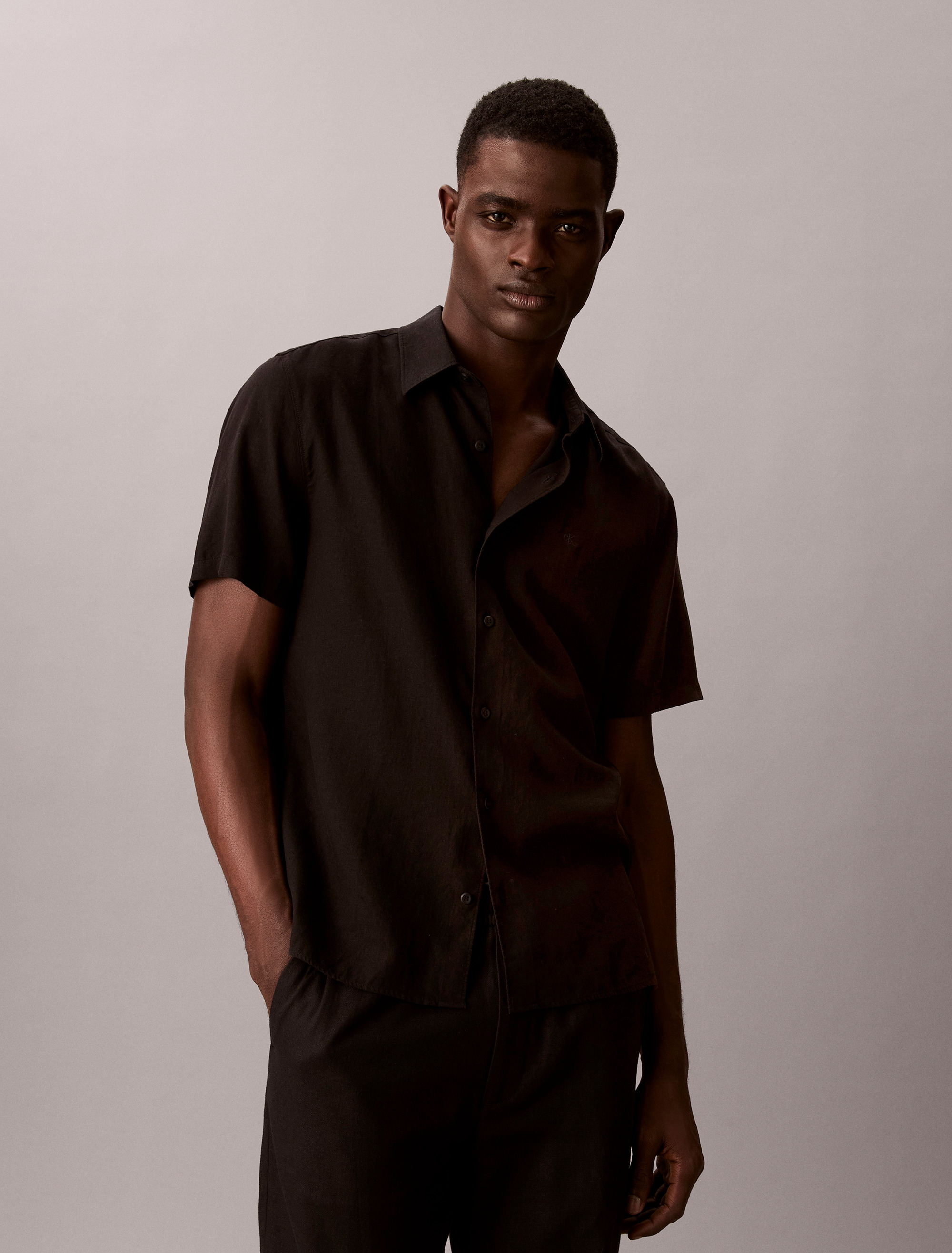 Linen Blend Classic Button-Down Shirt