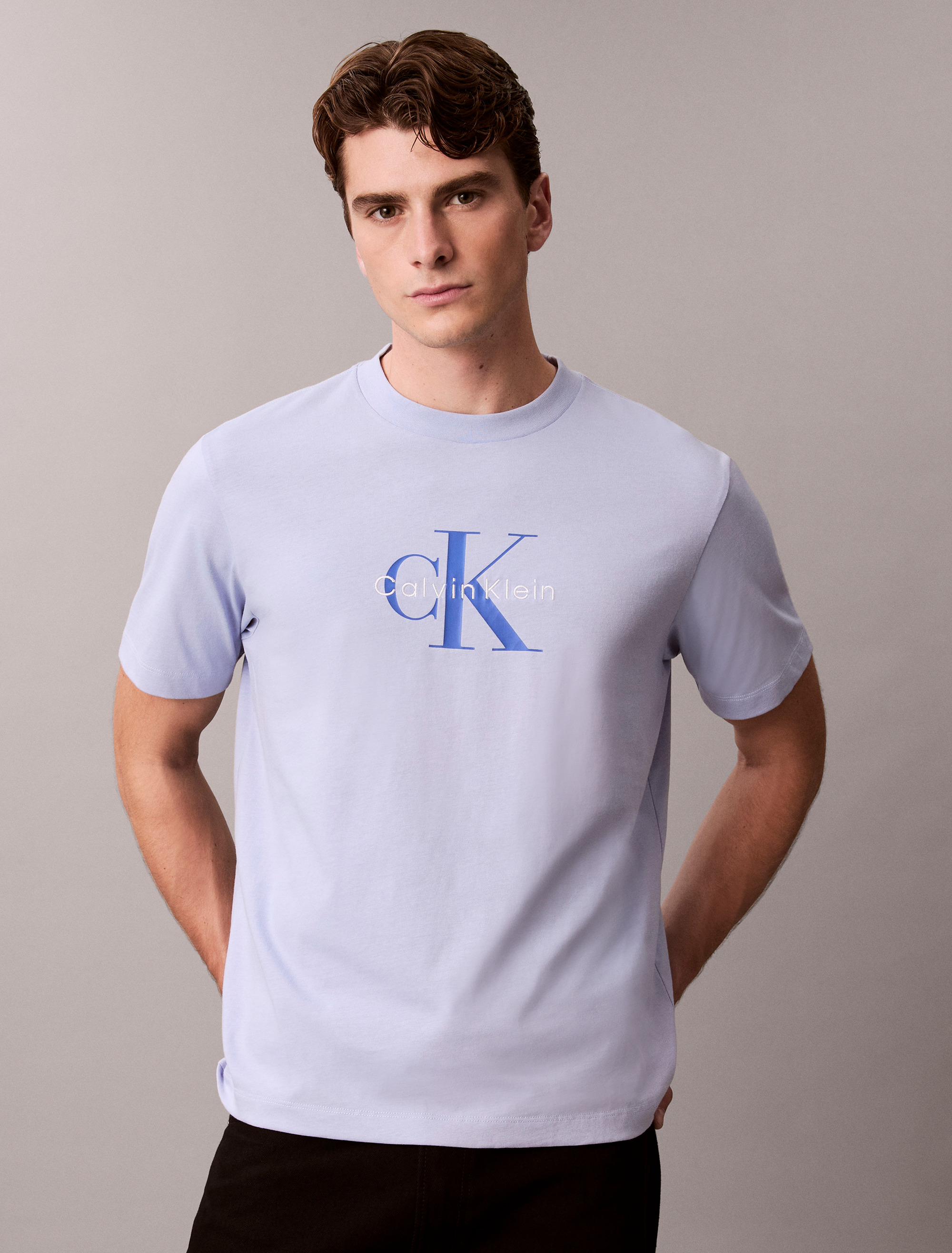 CASUAL BLUE
