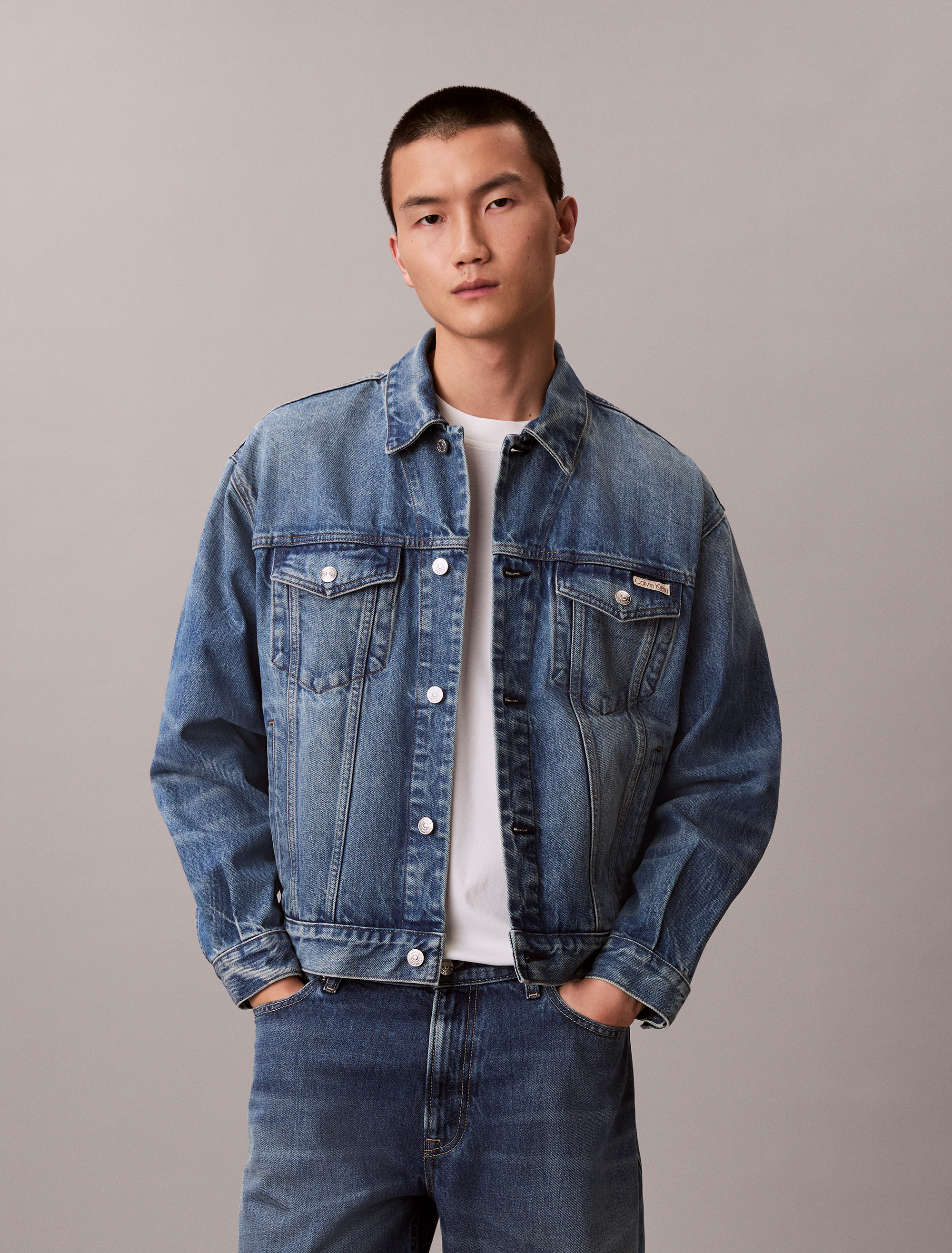 90s Denim Trucker Jacket