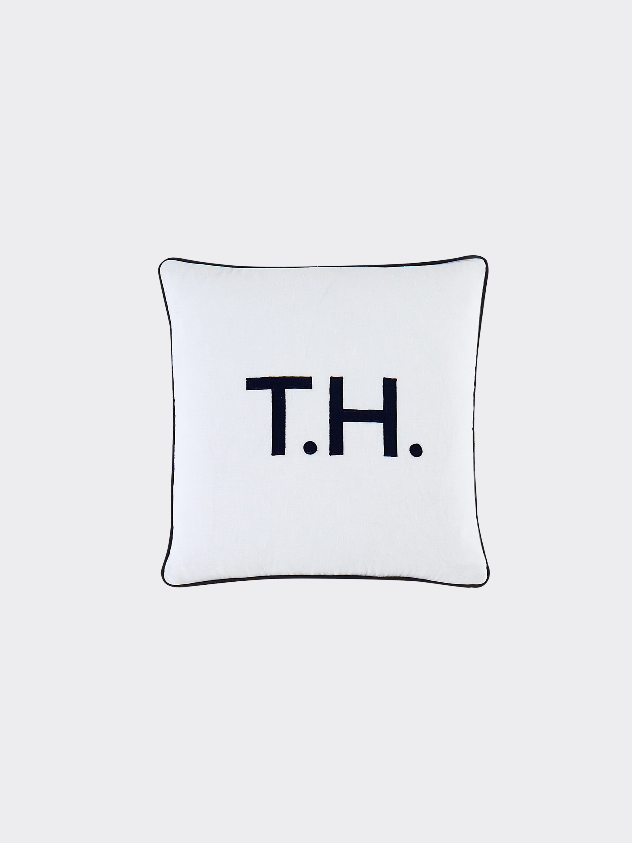 tommy hilfiger cushion