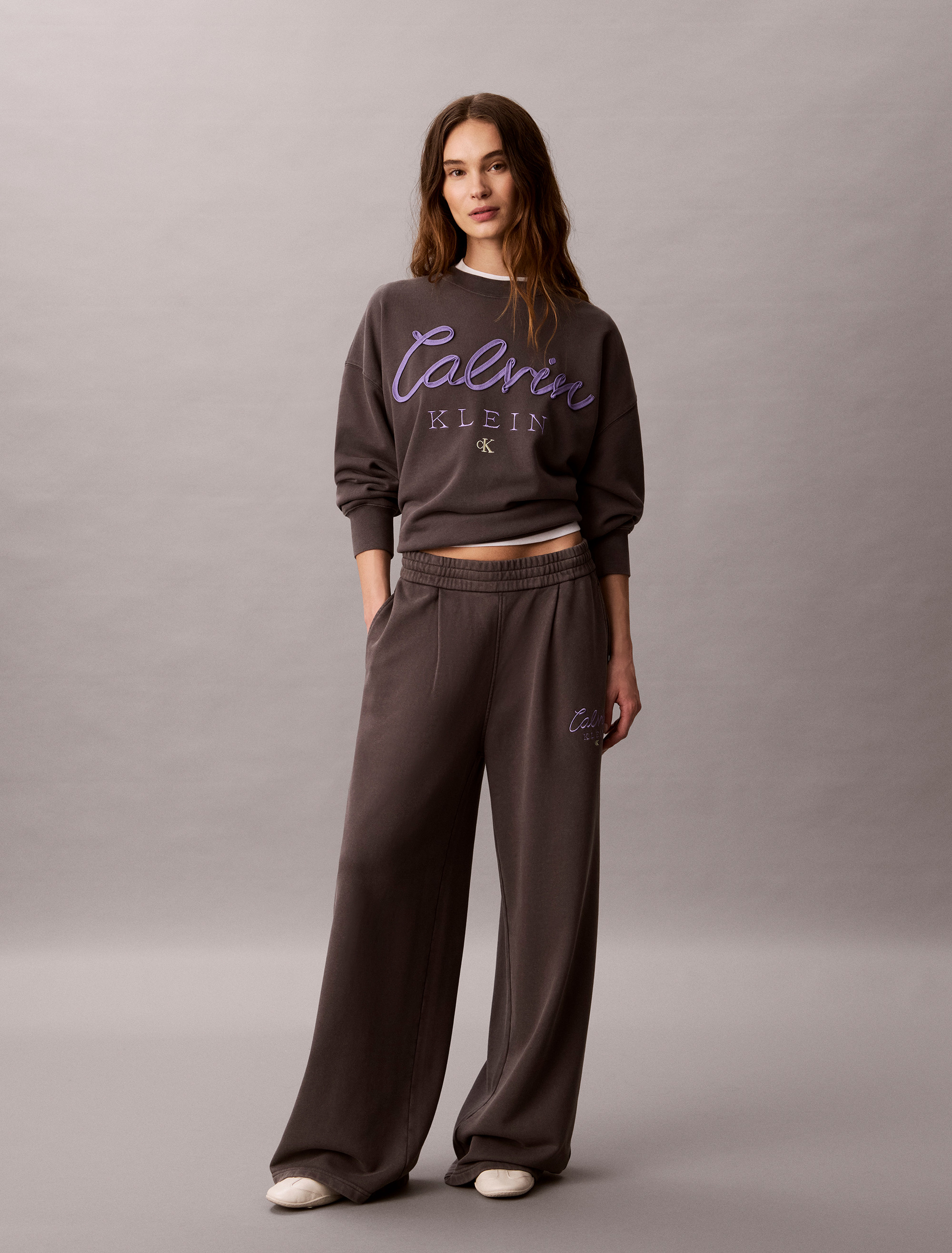 Script Logo Graphic Sweatpants