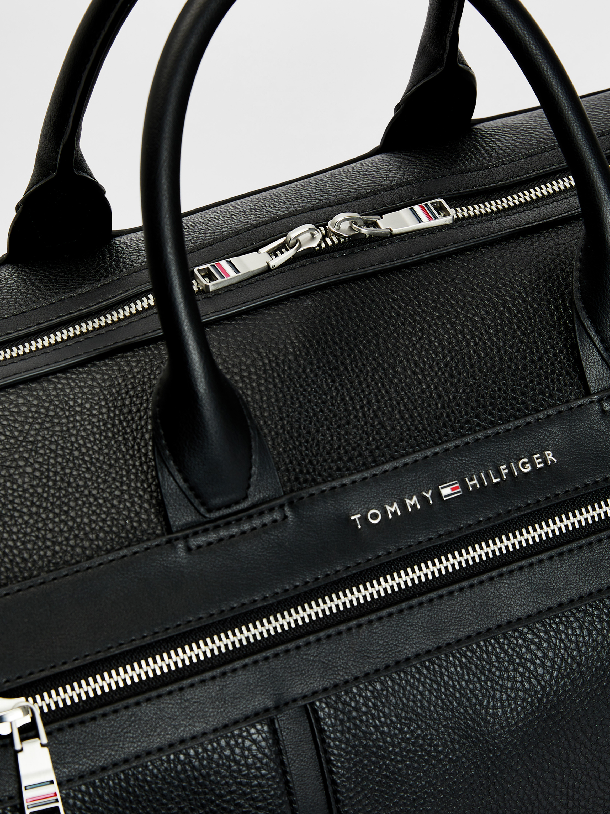 Tommy hilfiger downtown weekend bag sales