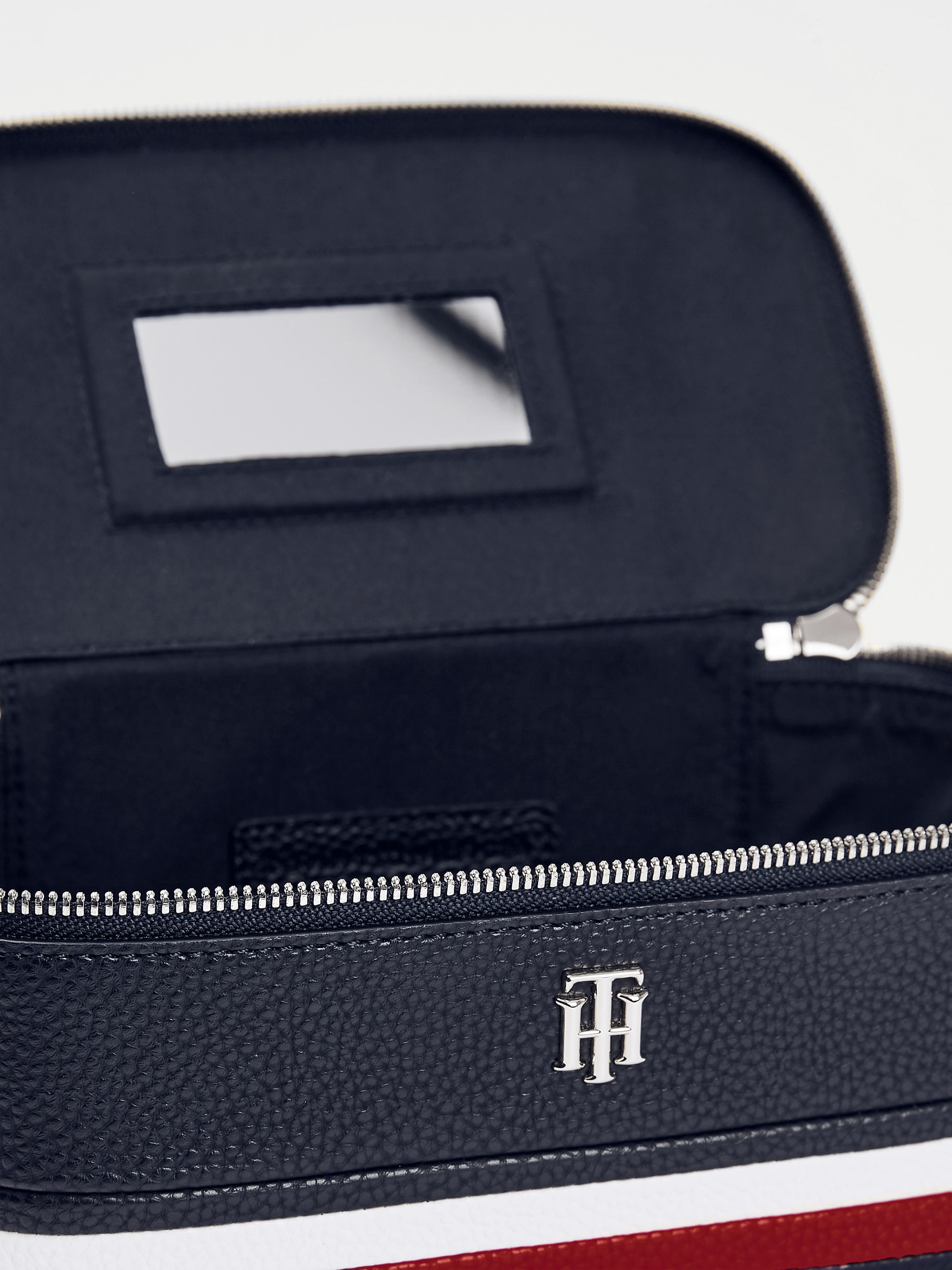 Tommy hilfiger vanity case sales