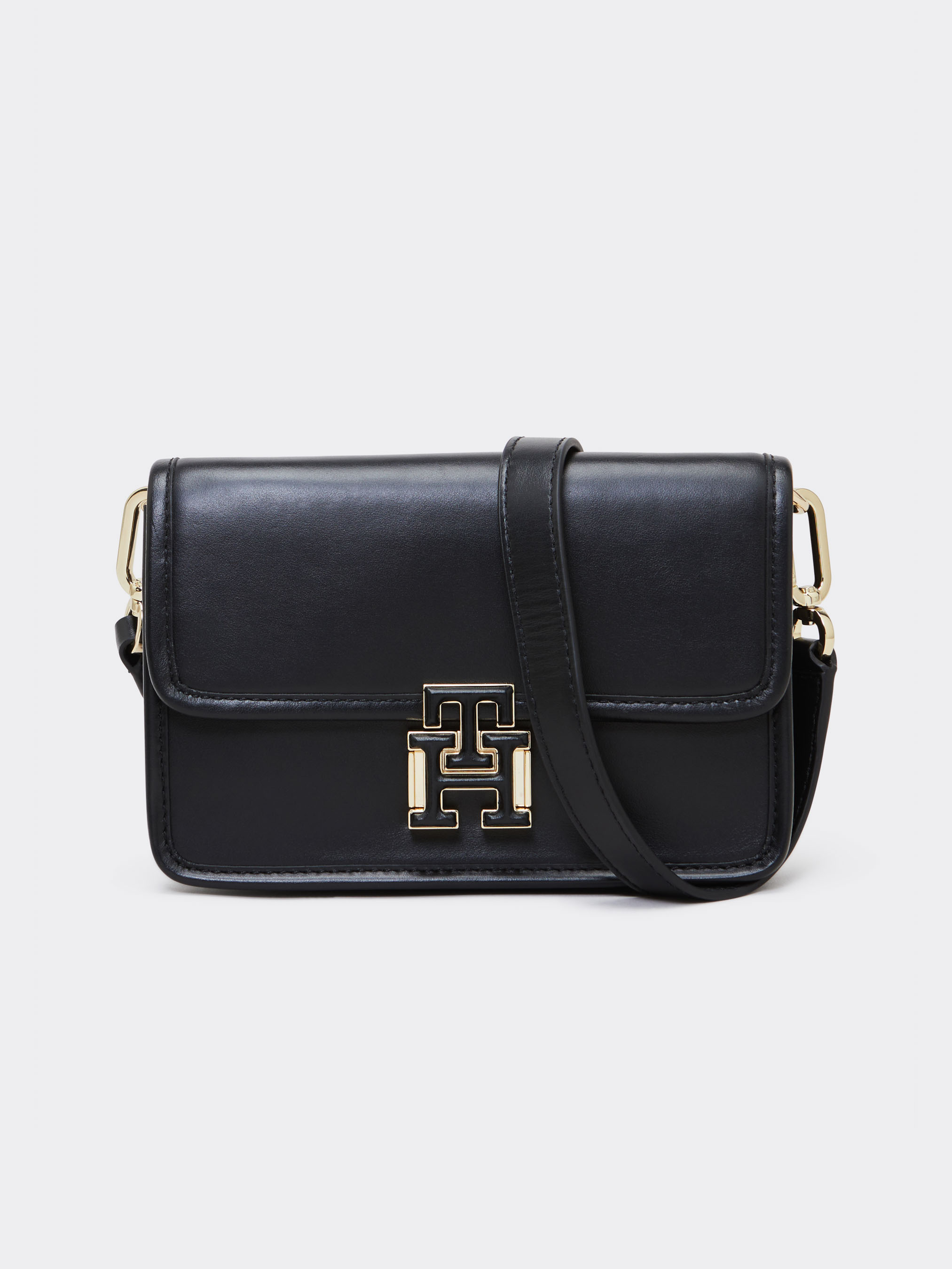 Logo Leather Crossover Bag Bags Tommy Hilfiger