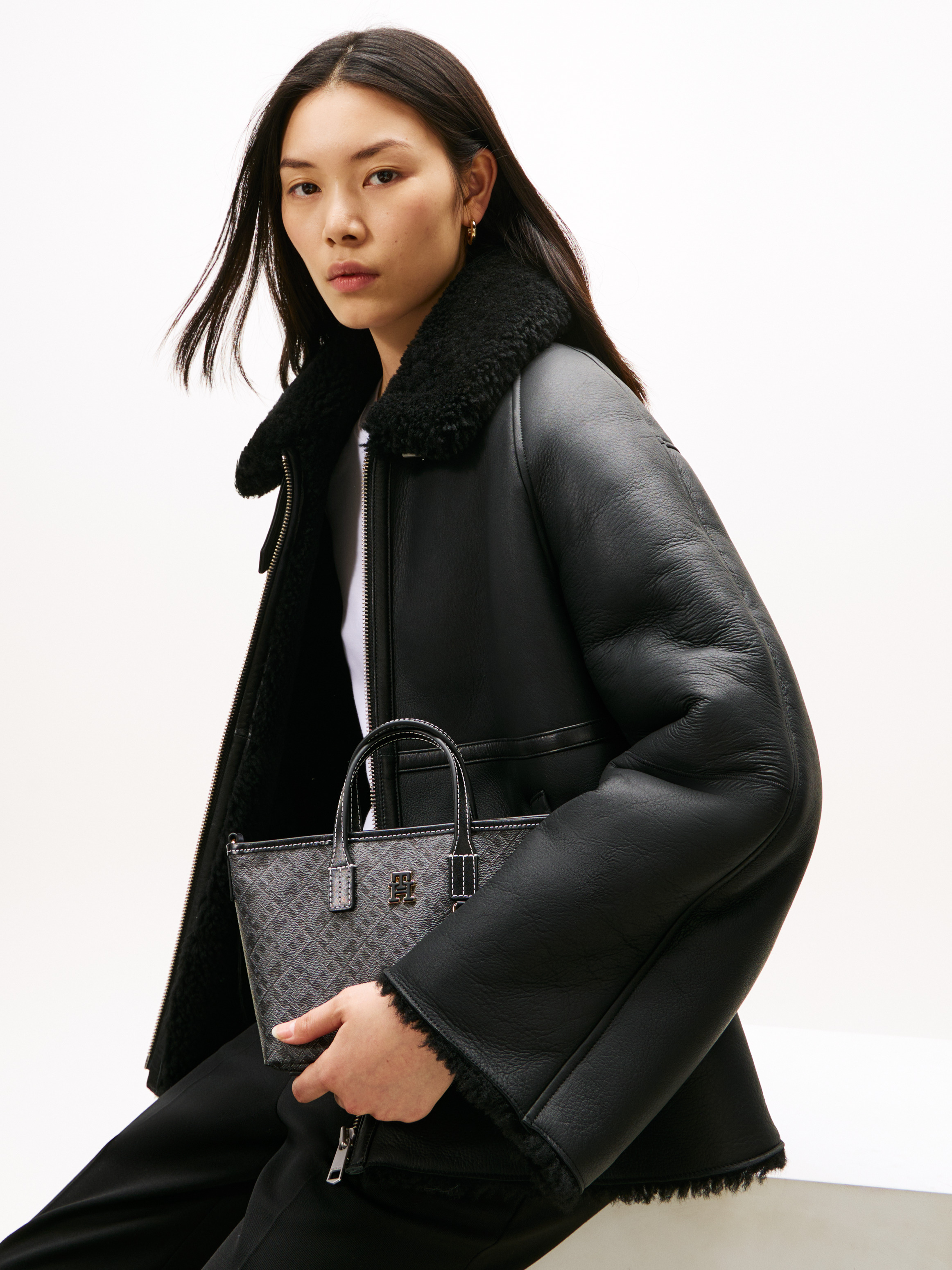 TH Monoplay Crossbody Tote Bag | Bags | Tommy Hilfiger