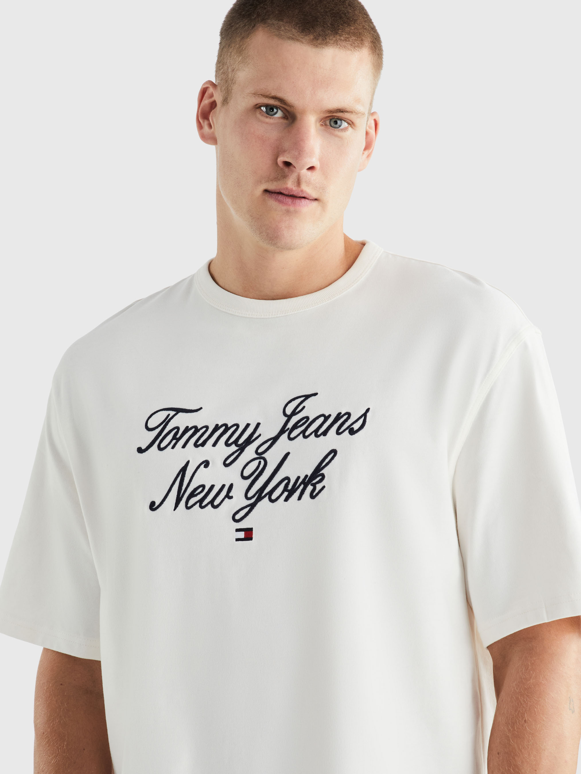 Oversized Luxe Serif NY Tee | T-Shirts | Tommy Jeans