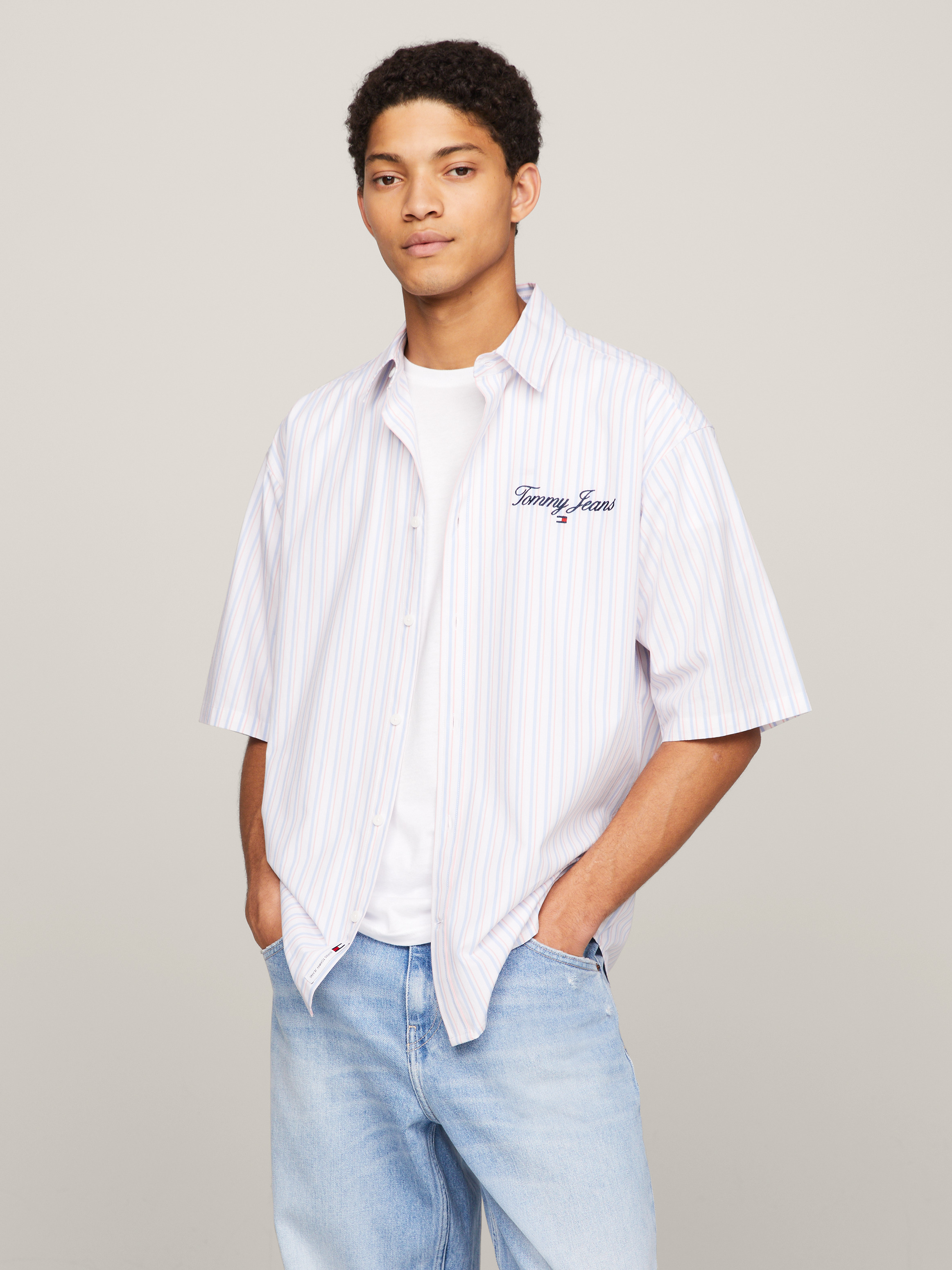 Tommy jeans short sleeve shirt sales