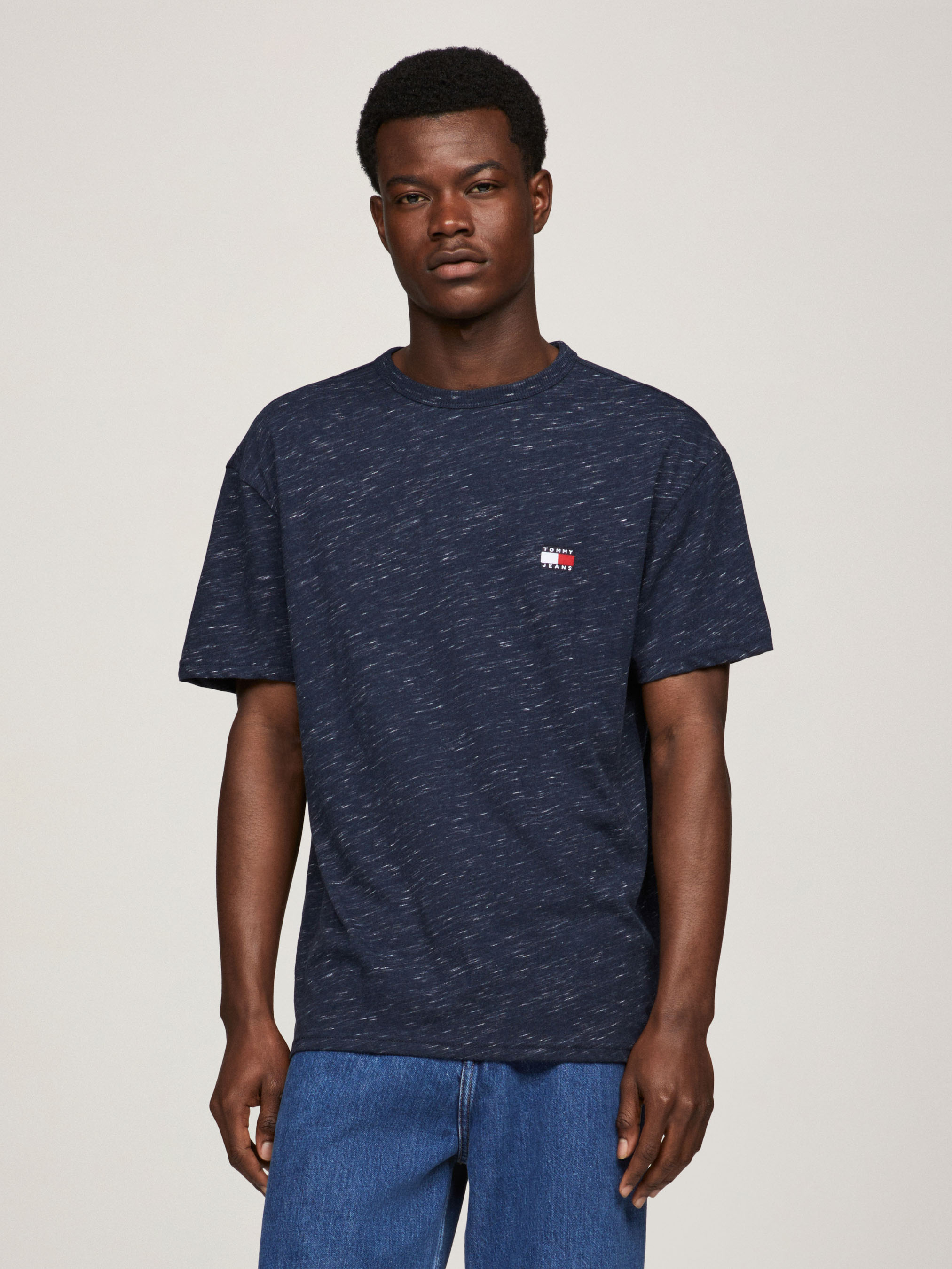 人気【  Jeans】Badge Regular 半袖 Tシャツ ユニセックス)ウォッシングデニム半袖シャツ | ファッション通販