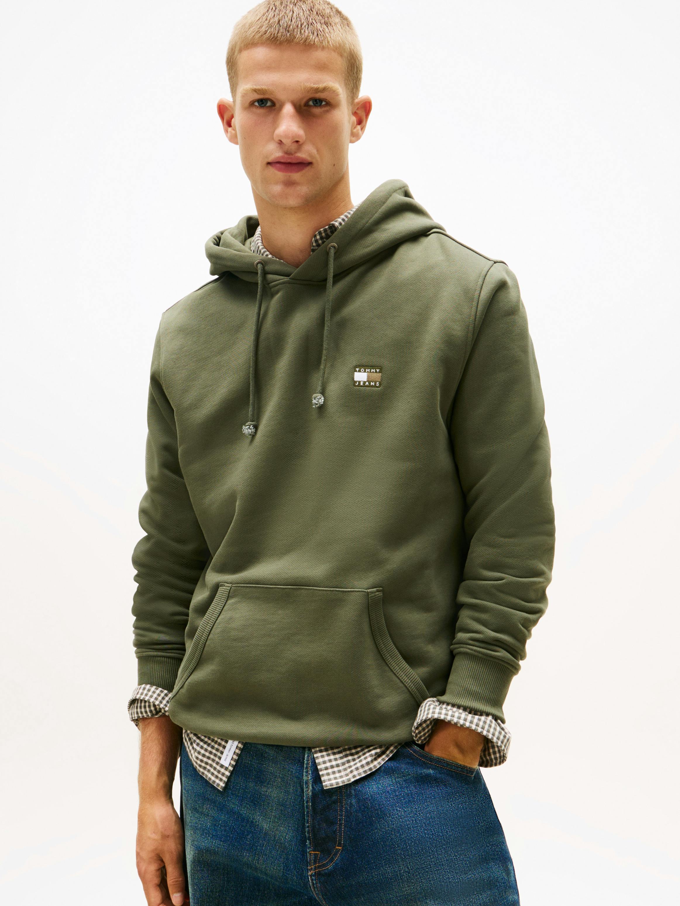 Tonal Tommy Badge Hoody | Sweatshirts & Hoodies | Tommy Jeans