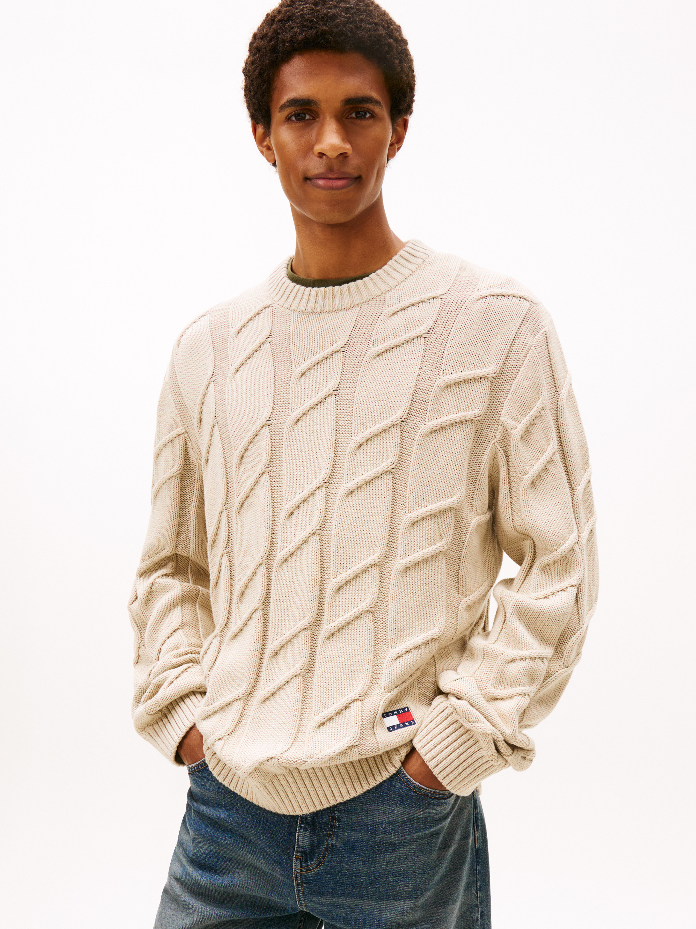 Tommy Badge Chunky Cable Knit Jumper