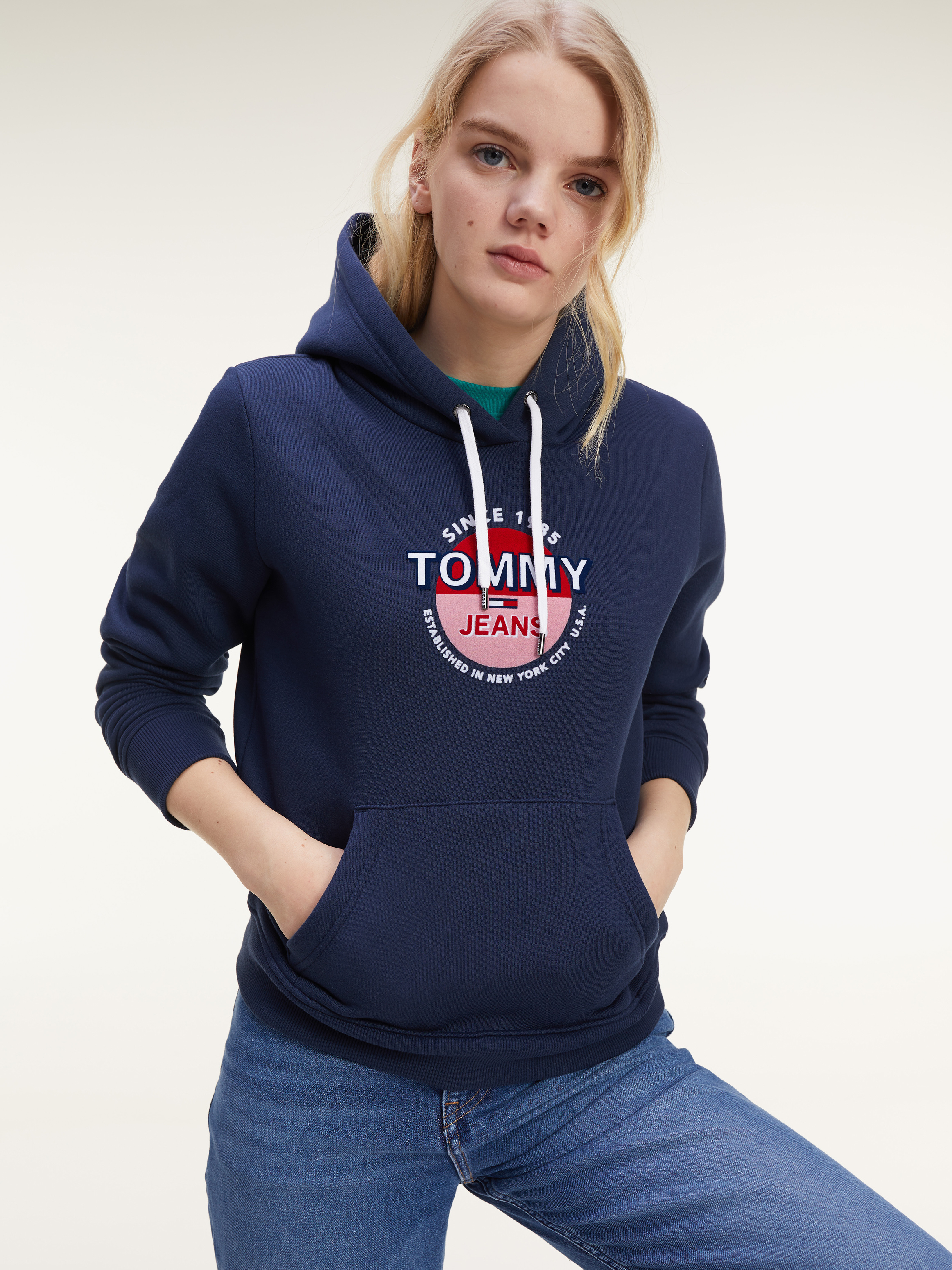 Essential Logo Hoodie Sweatshirts Hoodies Tommy Hilfiger