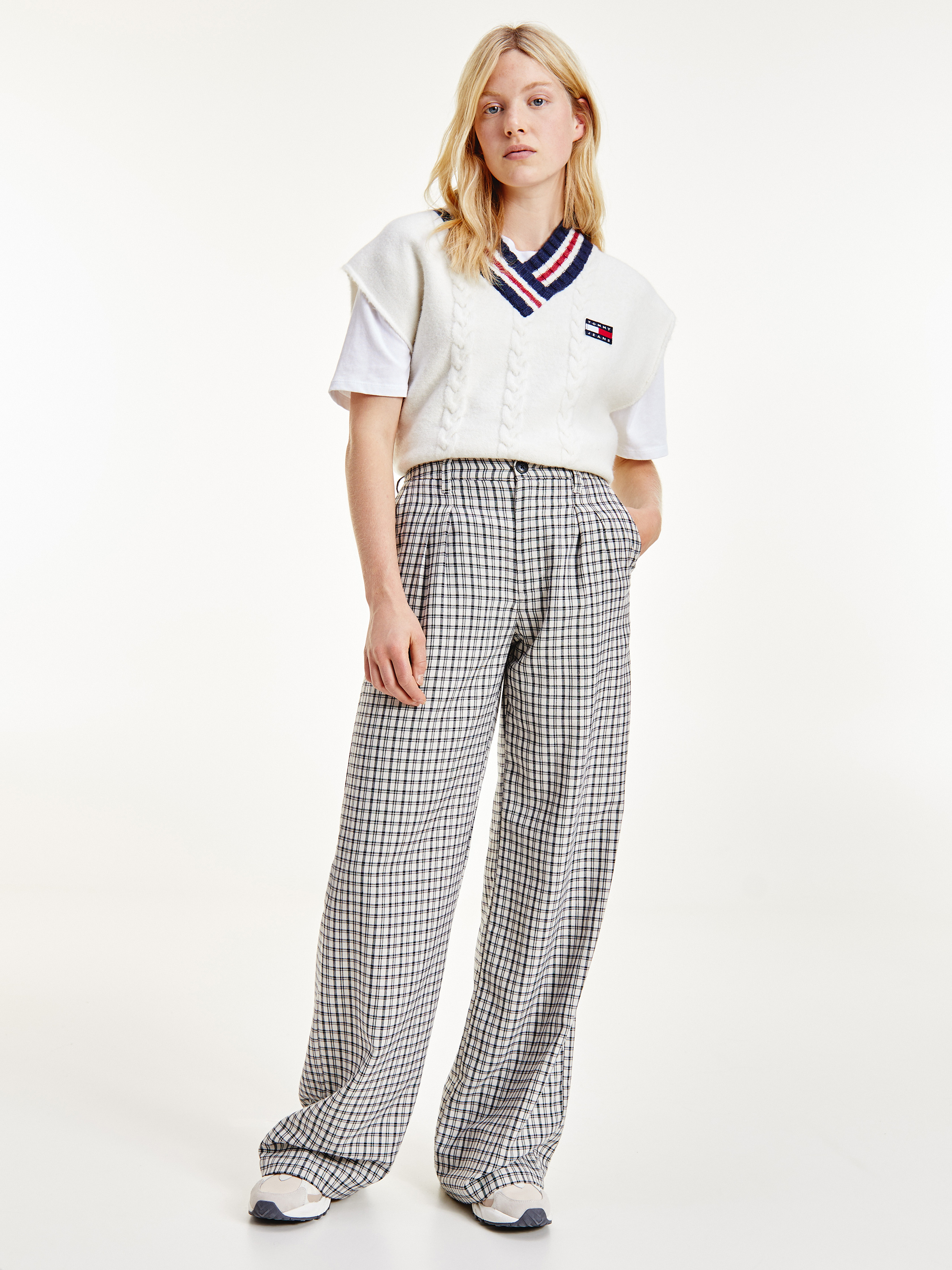 tommy hilfiger grey trousers