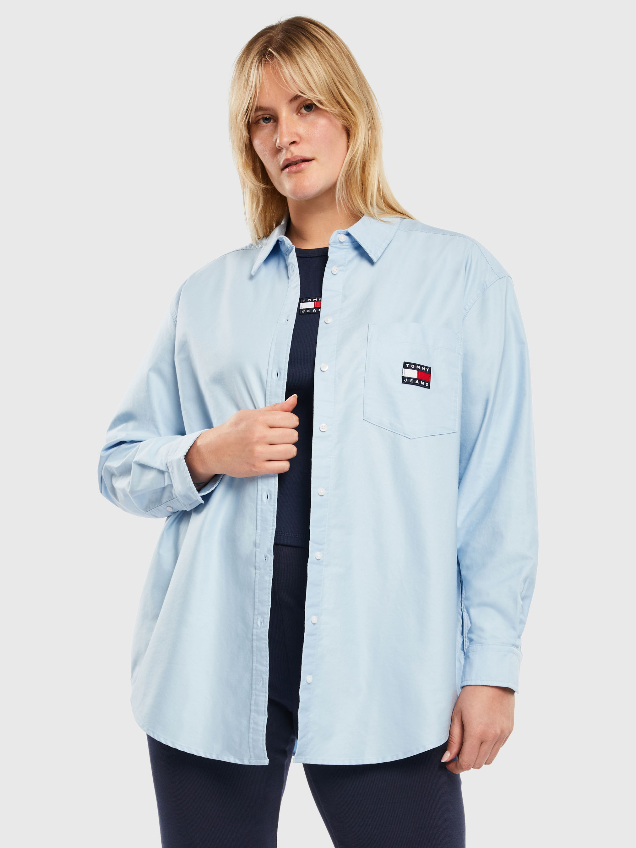 Boyfriend Badge Shirt | Shirts | Tommy Jeans