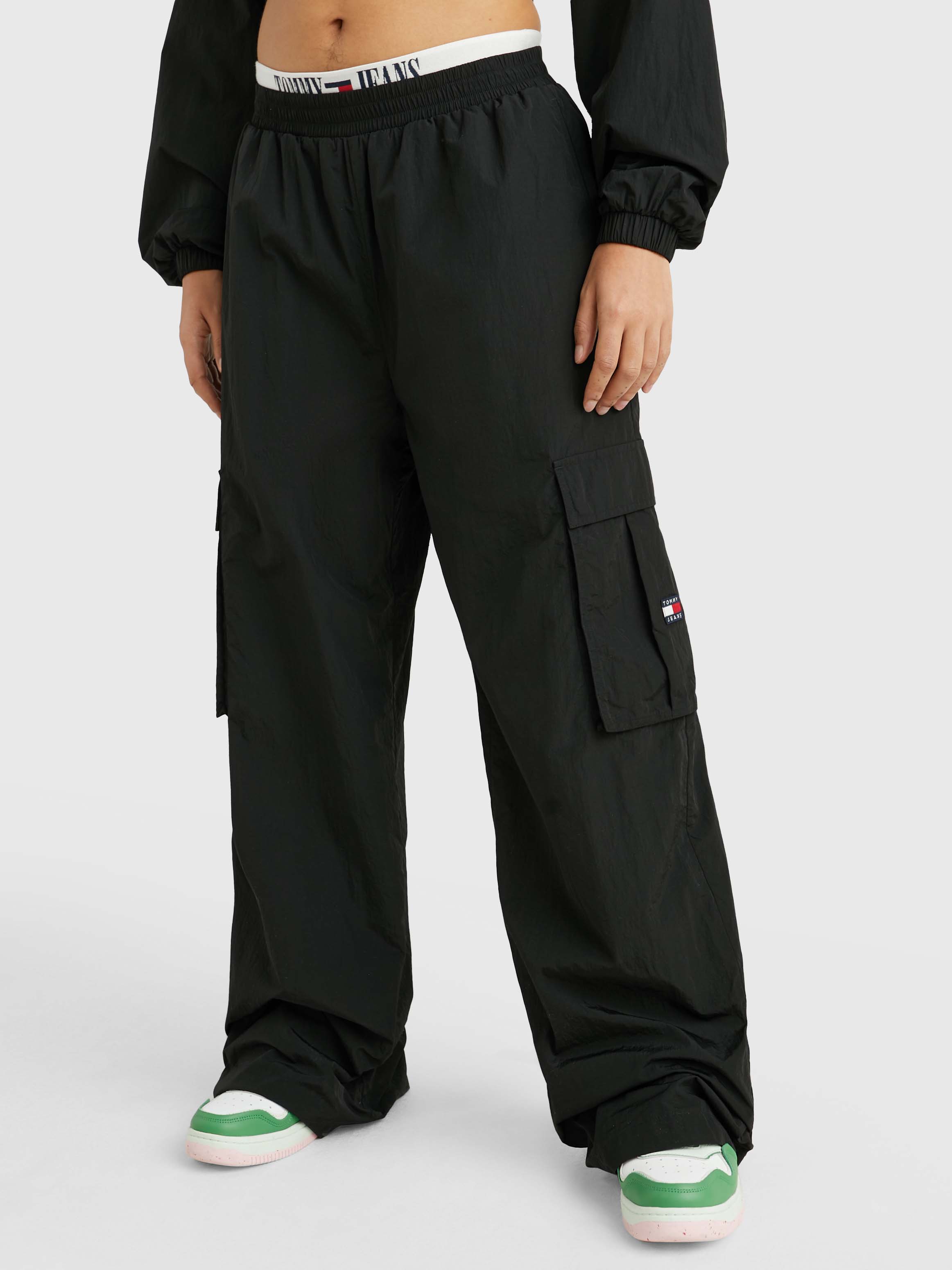 Claire High Rise Wide Cargo Joggers | Pants | Tommy Jeans