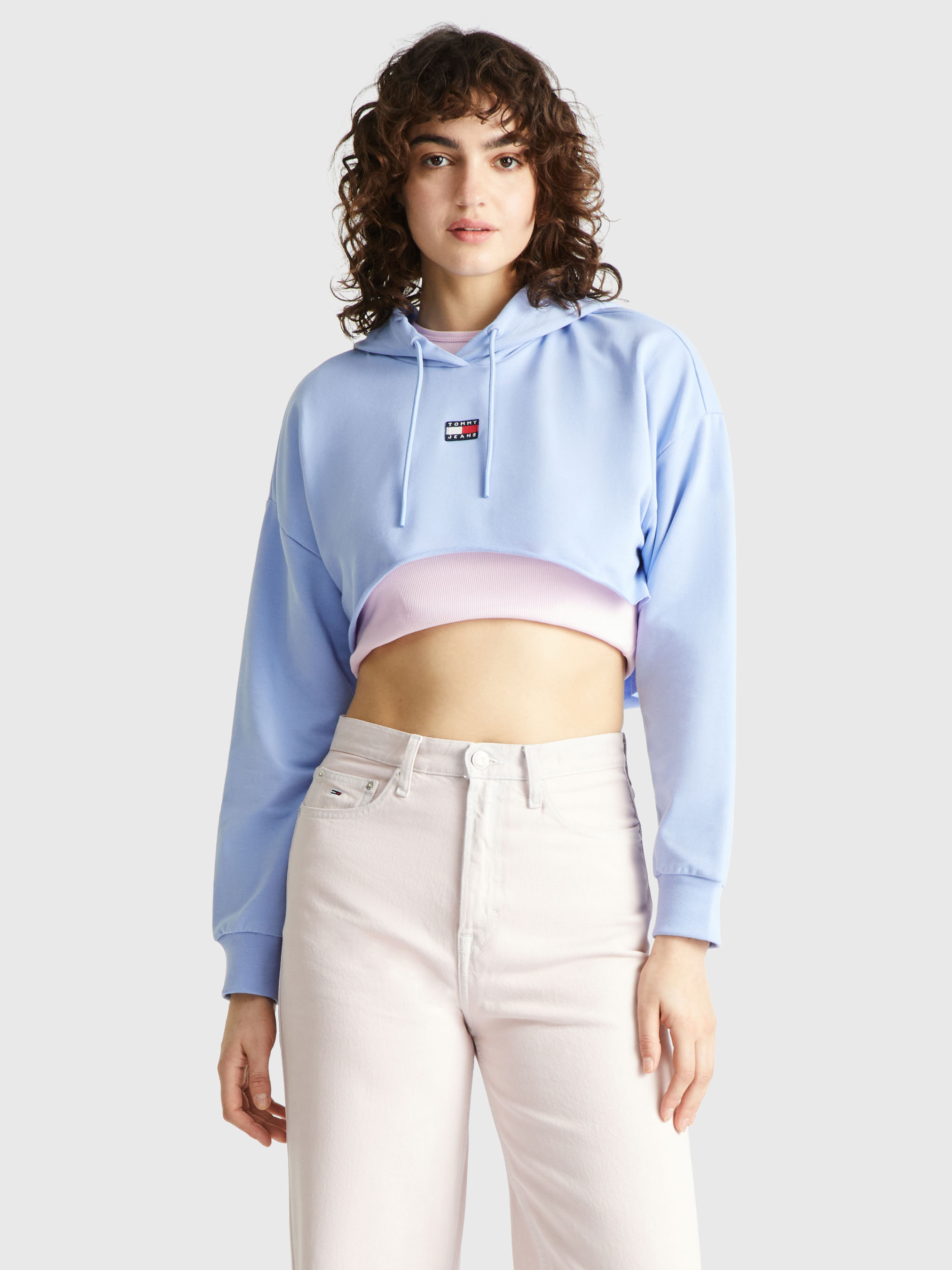 Tommy crop best sale top hoodie