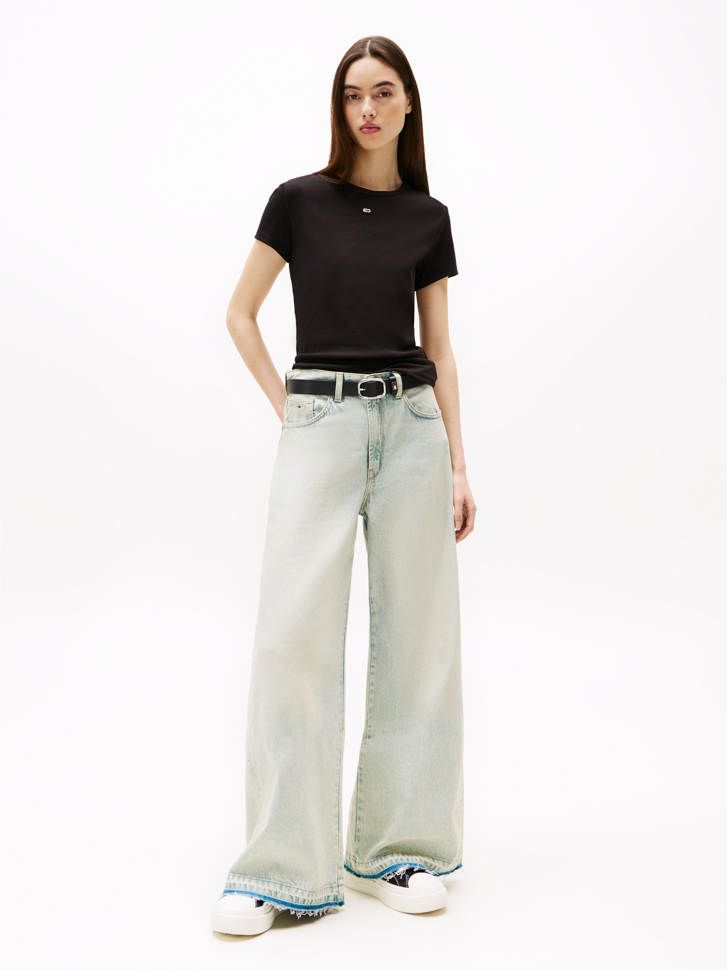【 JEANS】★SLIM ESSENTIAL RIB TSHIRT★正規品★ Slim Essential Rib Tee |T-Shirts | Tommy Jeans