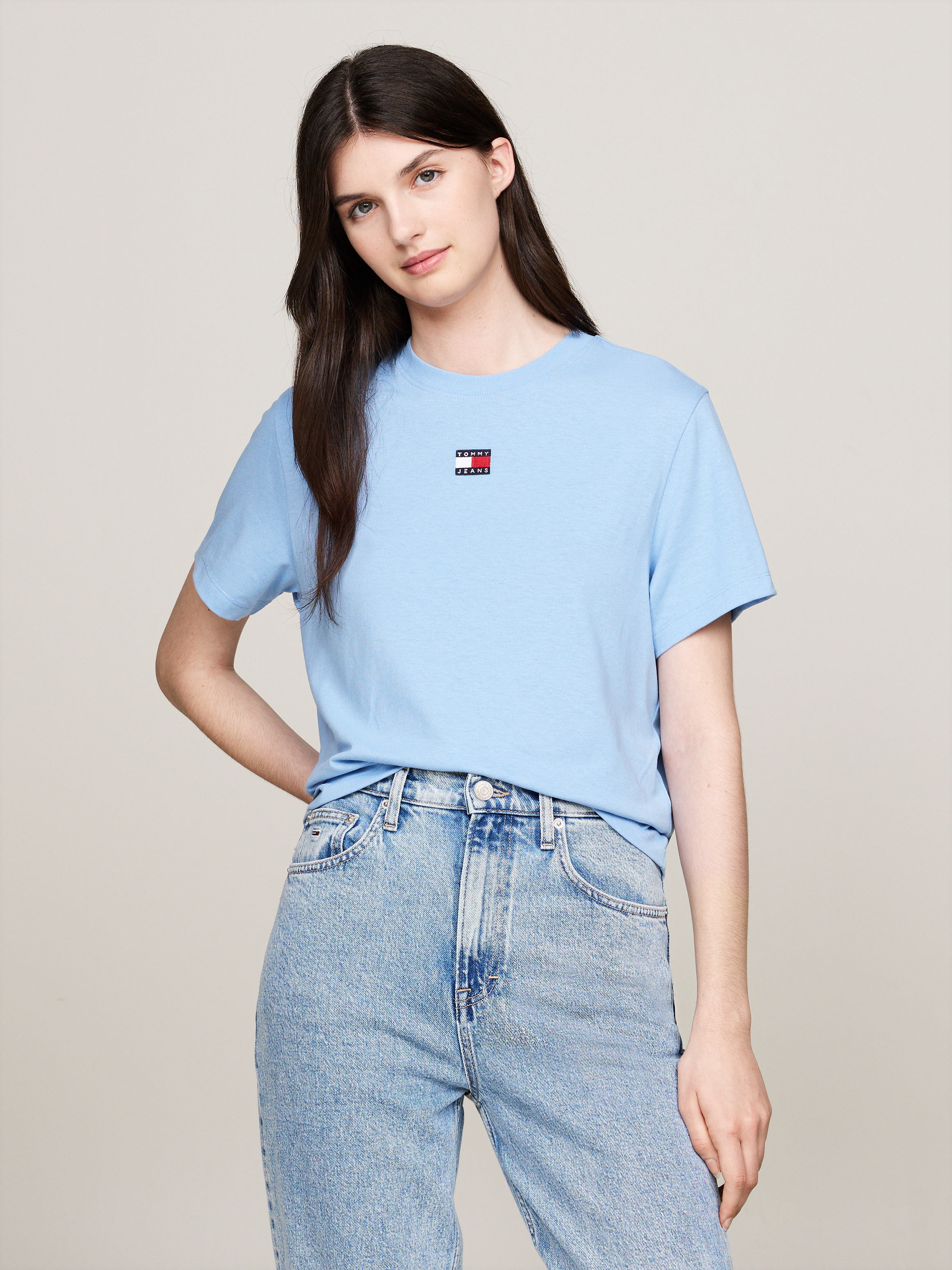 Boxy Fit Badge T-Shirt | T-Shirts | Tommy Jeans