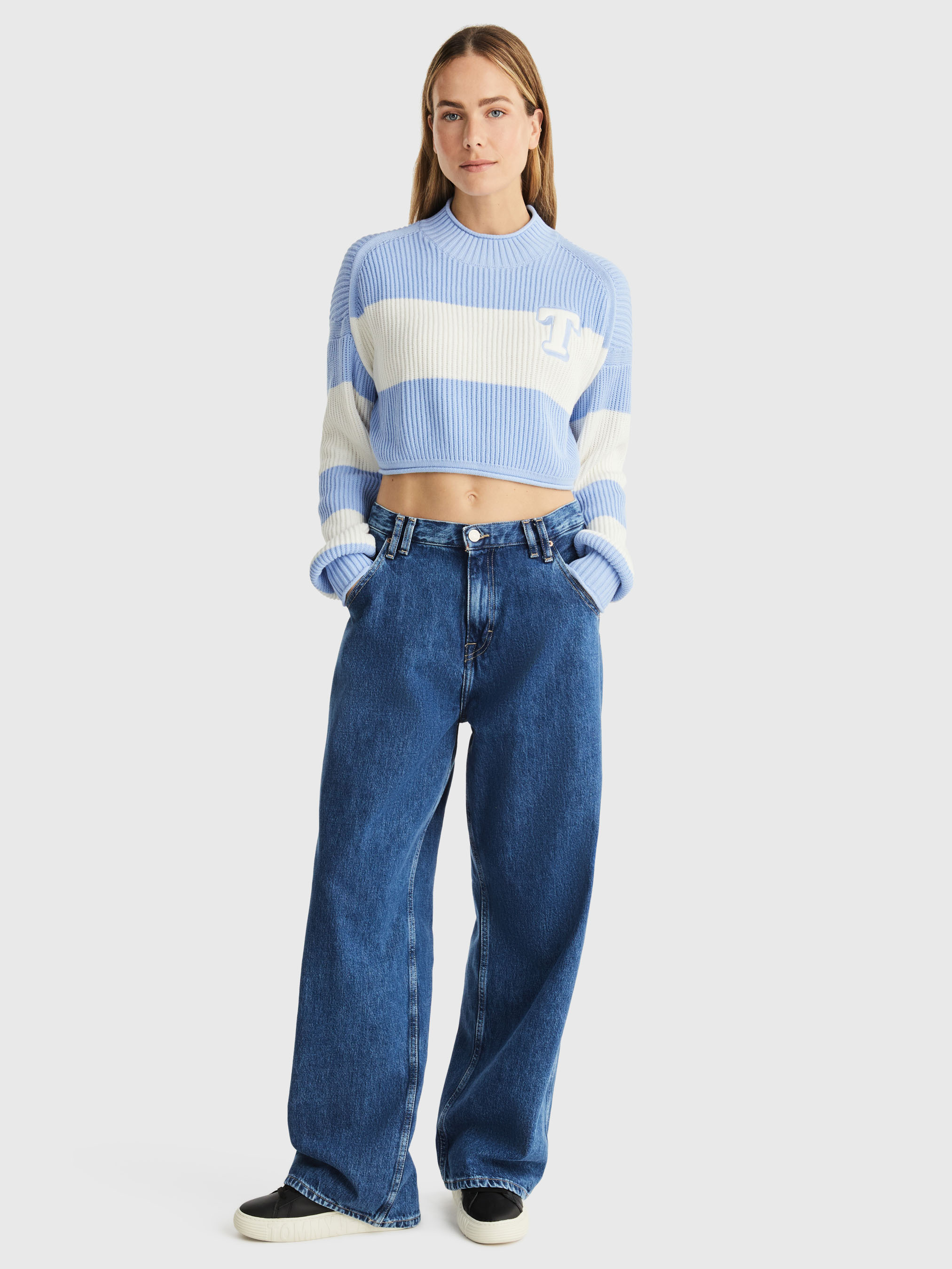 Single Letter Crop Sweater | Knitwear | Tommy Jeans
