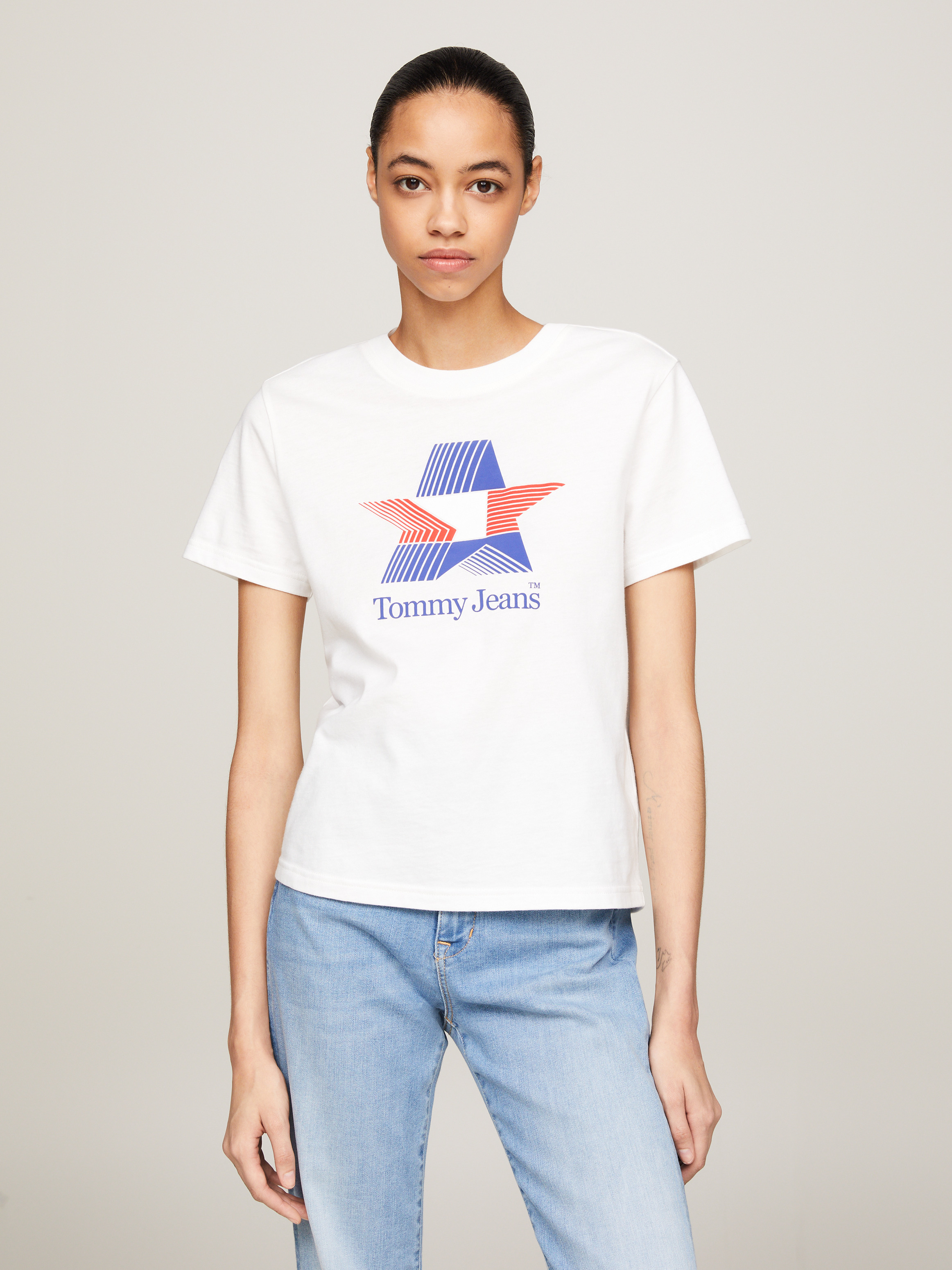 Retro Star Logo Graphic T Shirt T Shirts Tommy Jeans