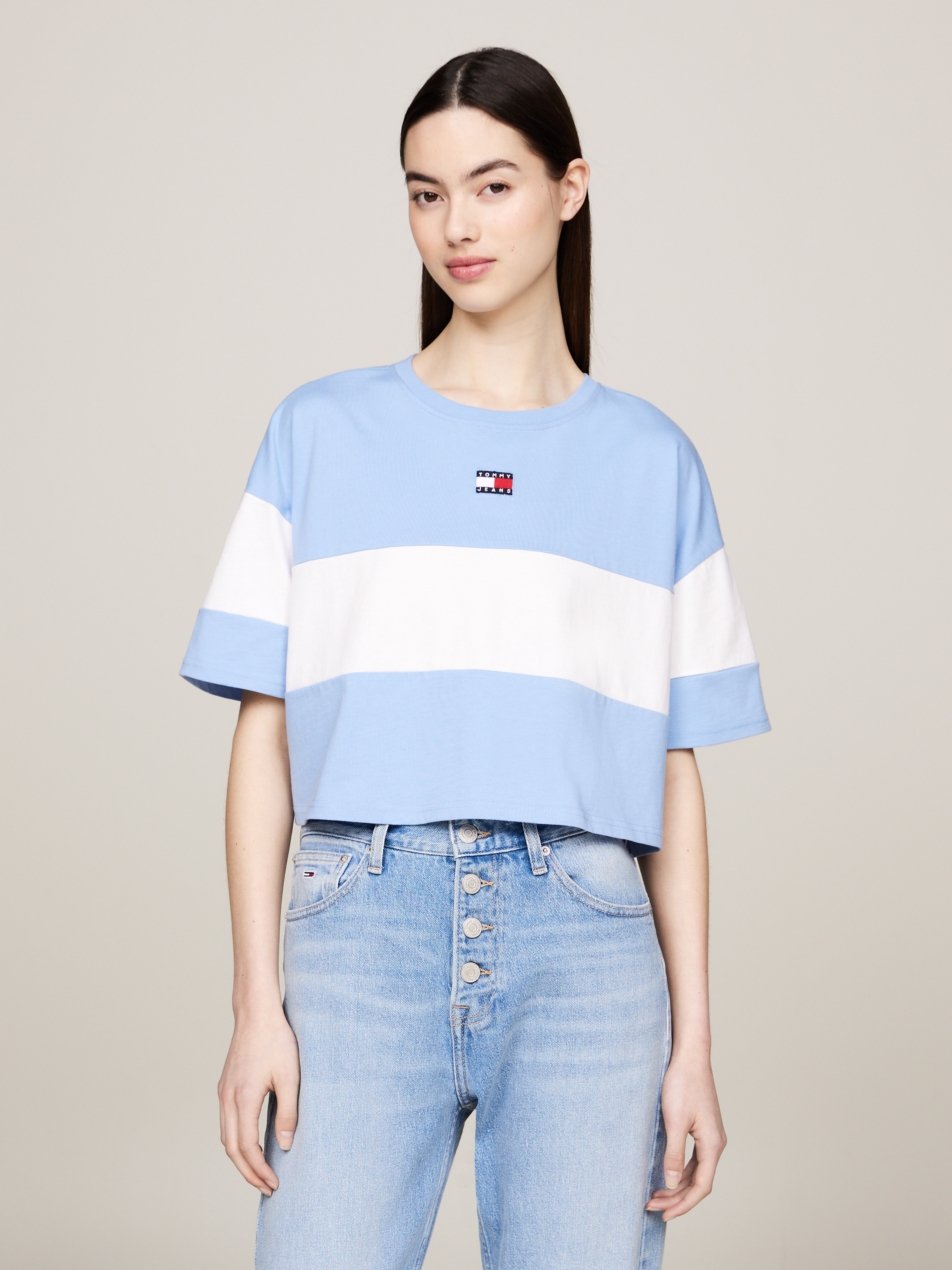 Cropped Colour-Blocked Badge T-Shirt | T-Shirts | Tommy Jeans
